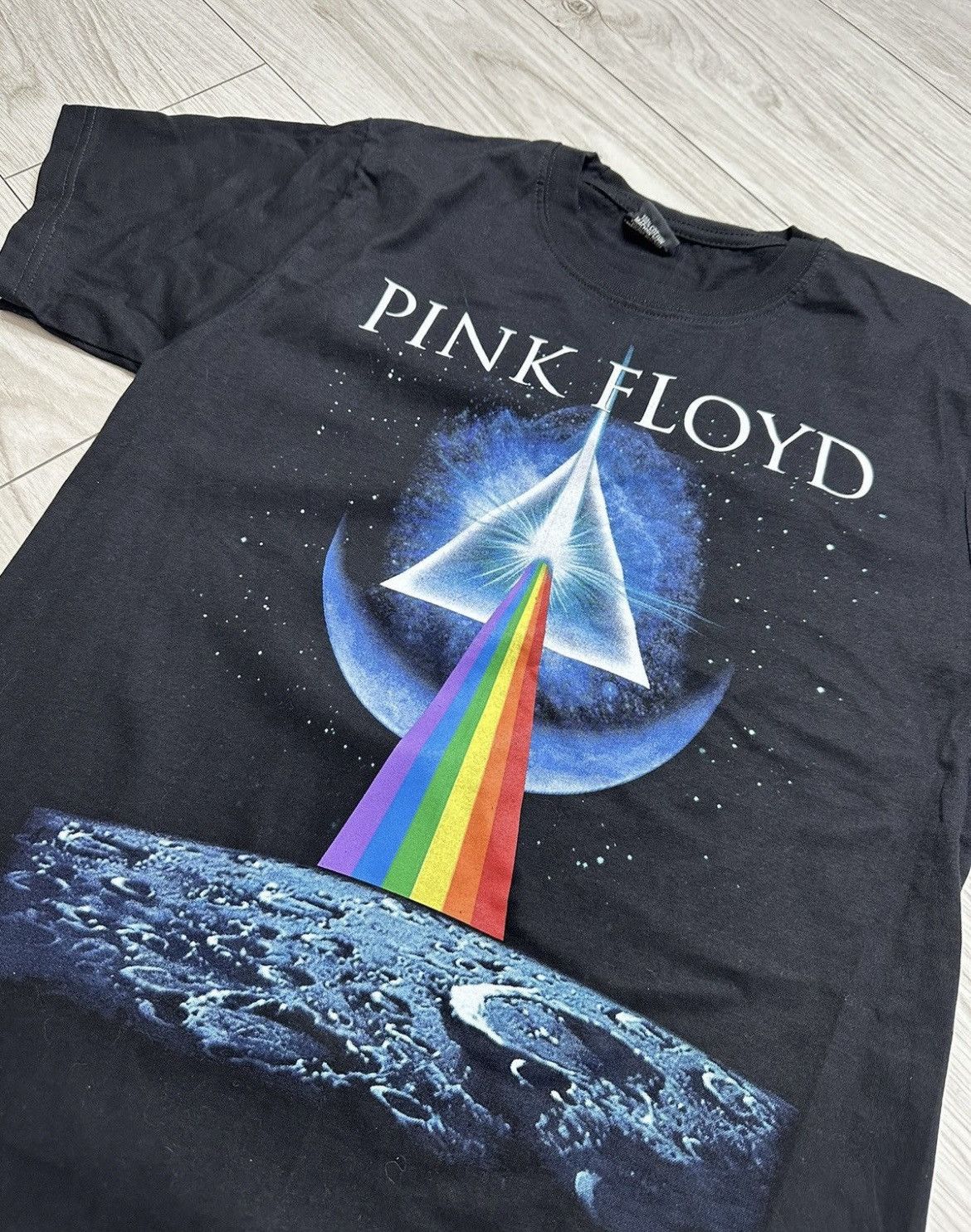 Band Tees × Vintage Well worn 2012 Pink Floyd T-Shirt Y2K vintage rock Size US M / EU 48-50 / 2 - 2 Thumbnail
