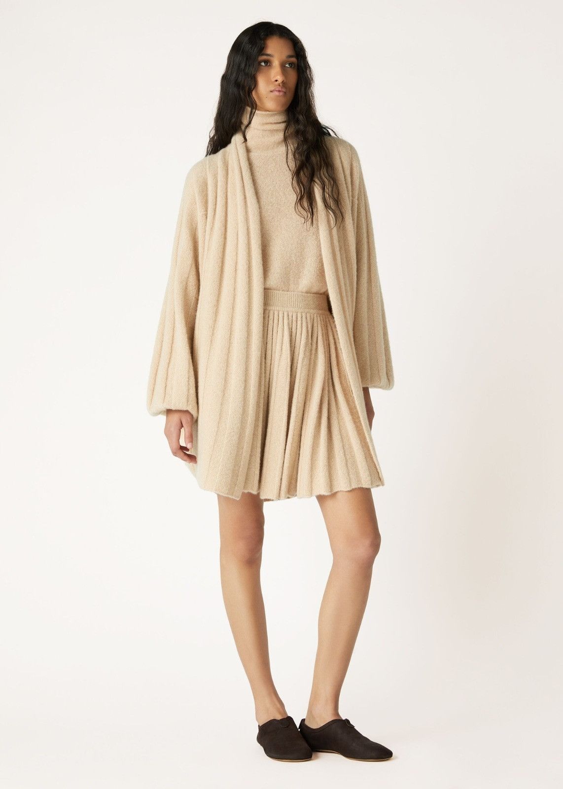 Loro Piana o1srvl11e1125 FAO4504 Cocooning Silky Bouclé Skirt in Beige Size 25" / US 0 / IT 36 - 5 Thumbnail