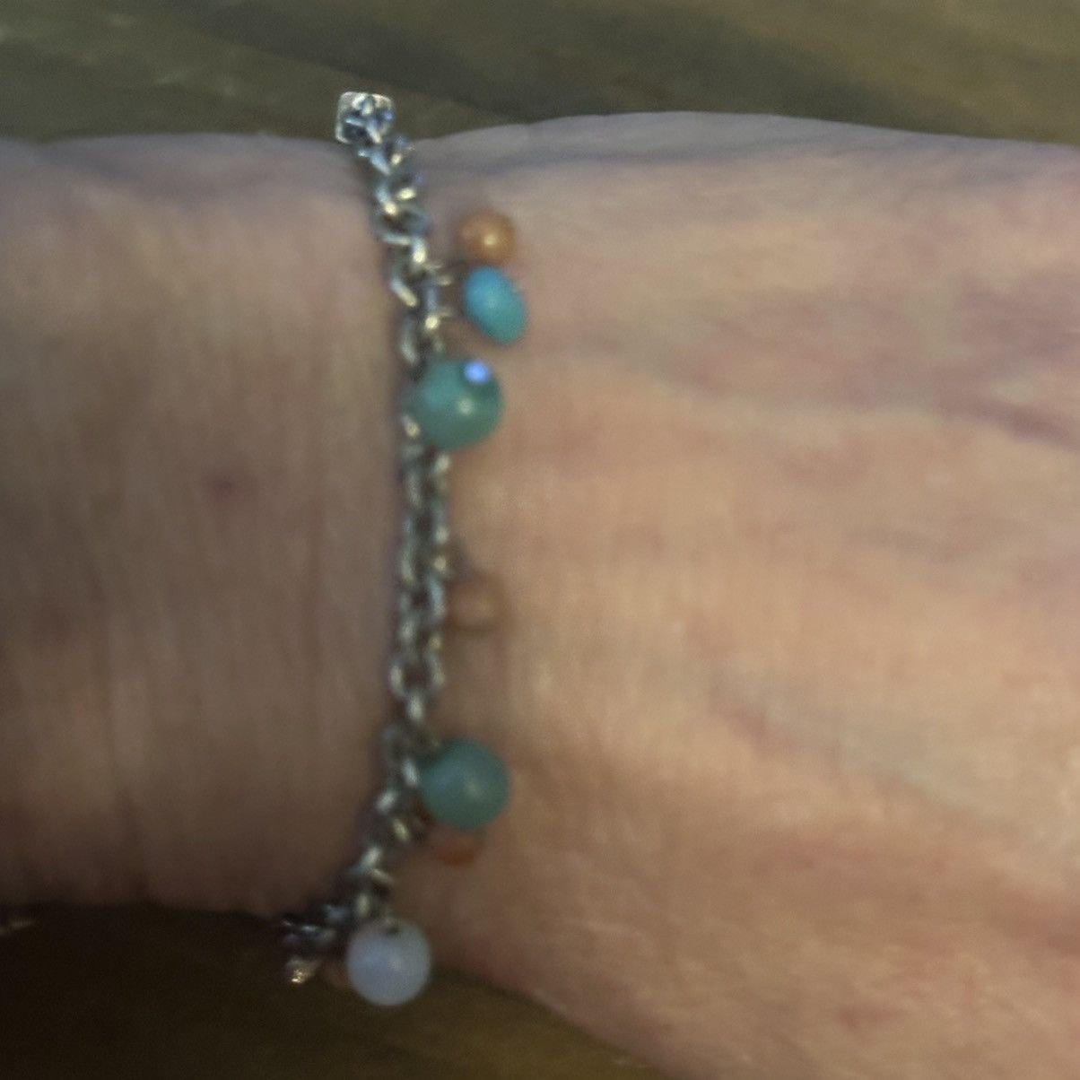 Other Silver tone solid curve link & chain bead dangles bracelet Size ONE SIZE - 2 Thumbnail