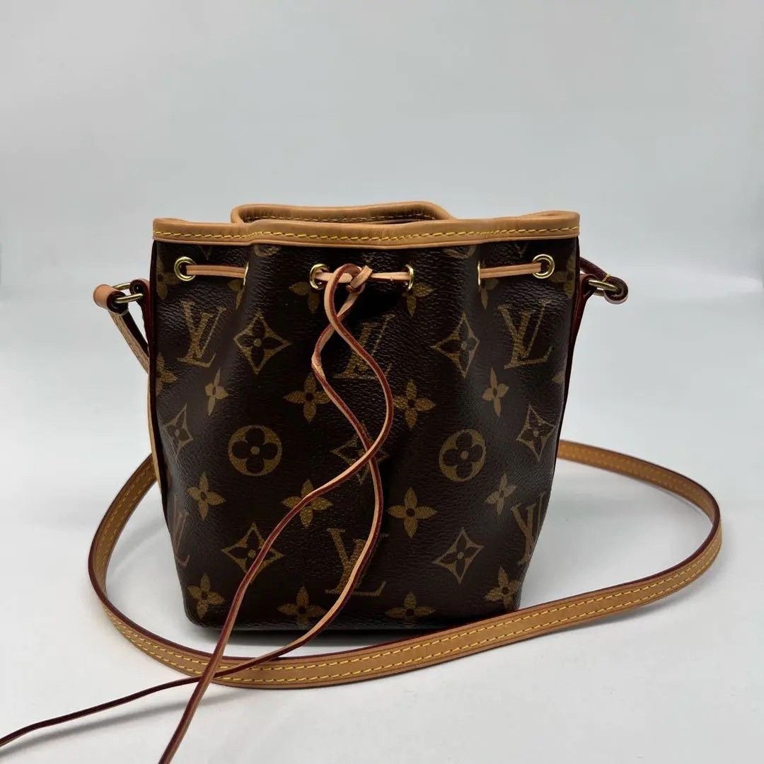 Louis Vuitton Pre-loved Bag Very good condition Size ONE SIZE - 1 Thumbnail