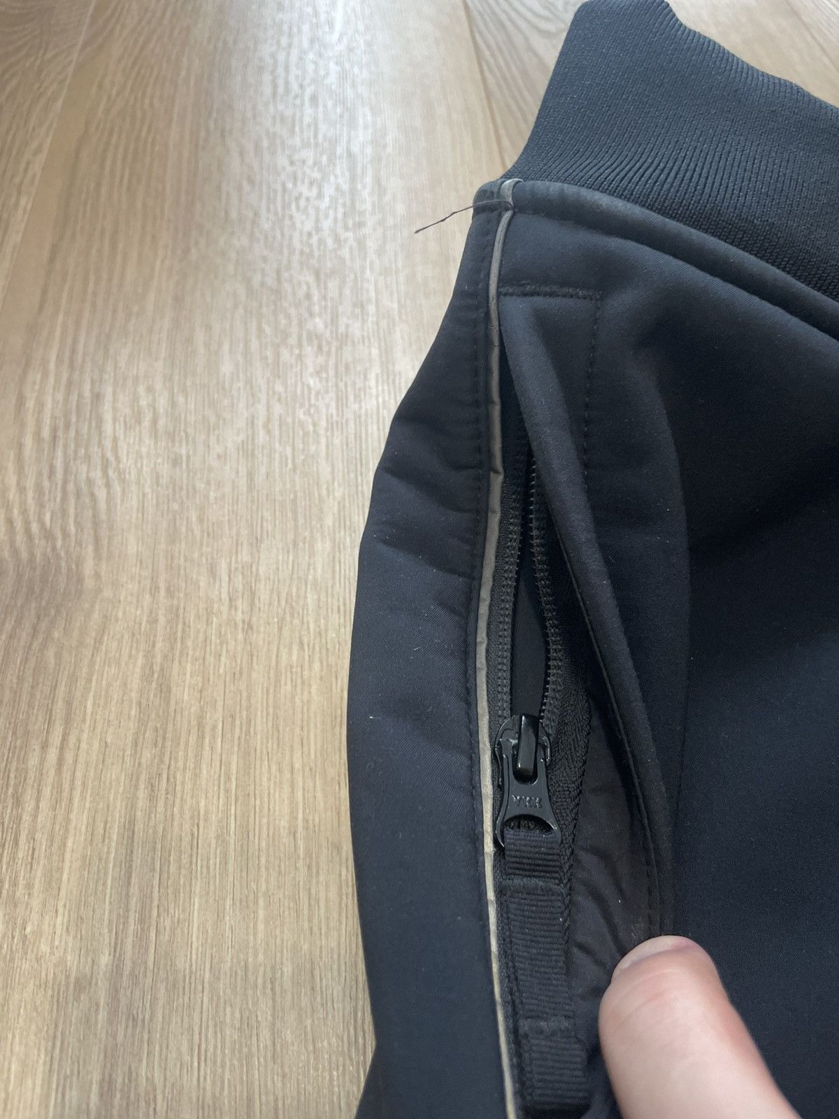 Supreme Supreme Windstopper Sweatpant FW24 goretec polartec pants Size US 38 / EU 54 - 9 Thumbnail