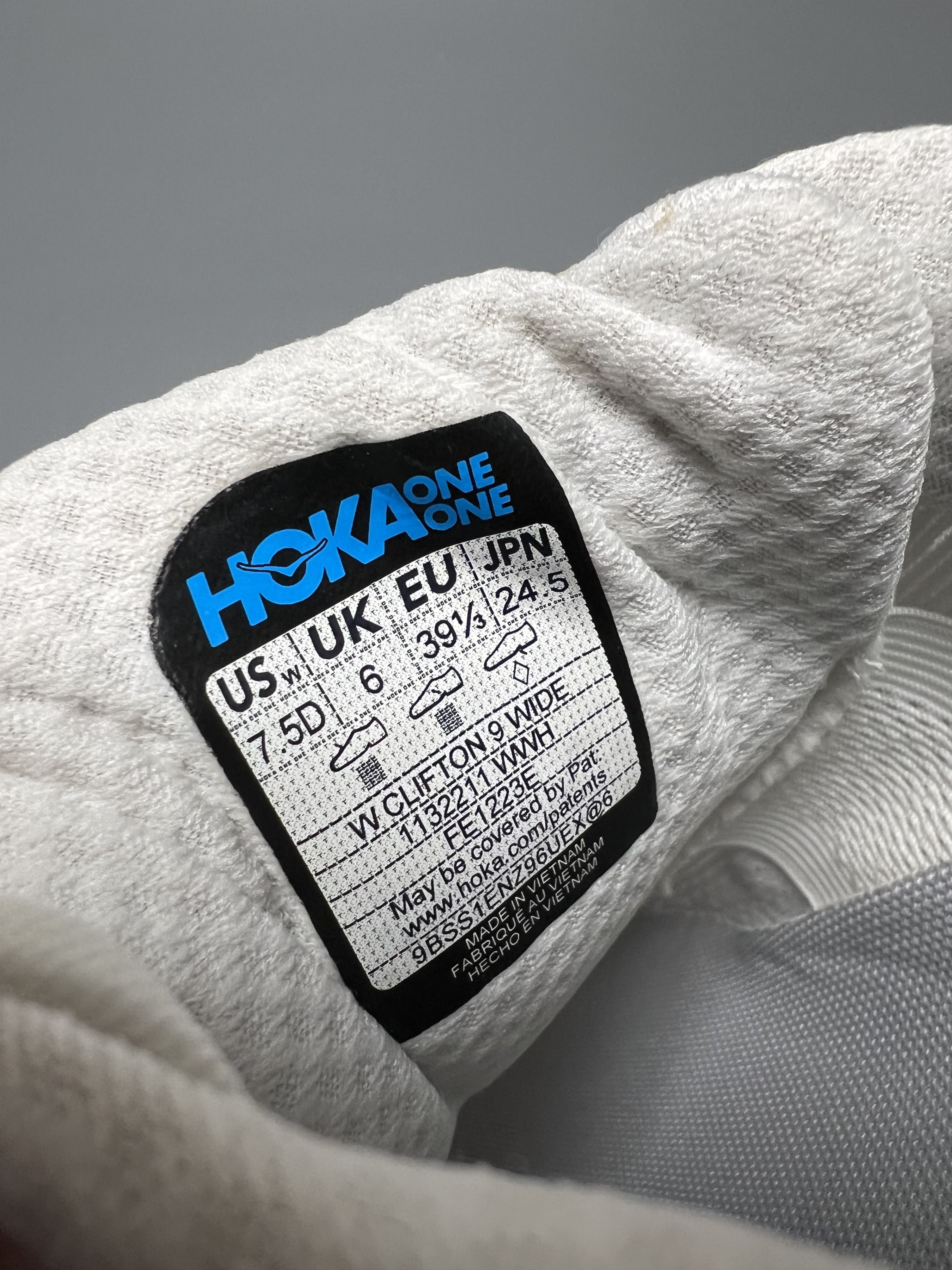 Hoka 7.5D Hoka One One Clifton 9 Wide Running Shoes Walking Gym Size US 7.5 / IT 37.5 - 8 Thumbnail