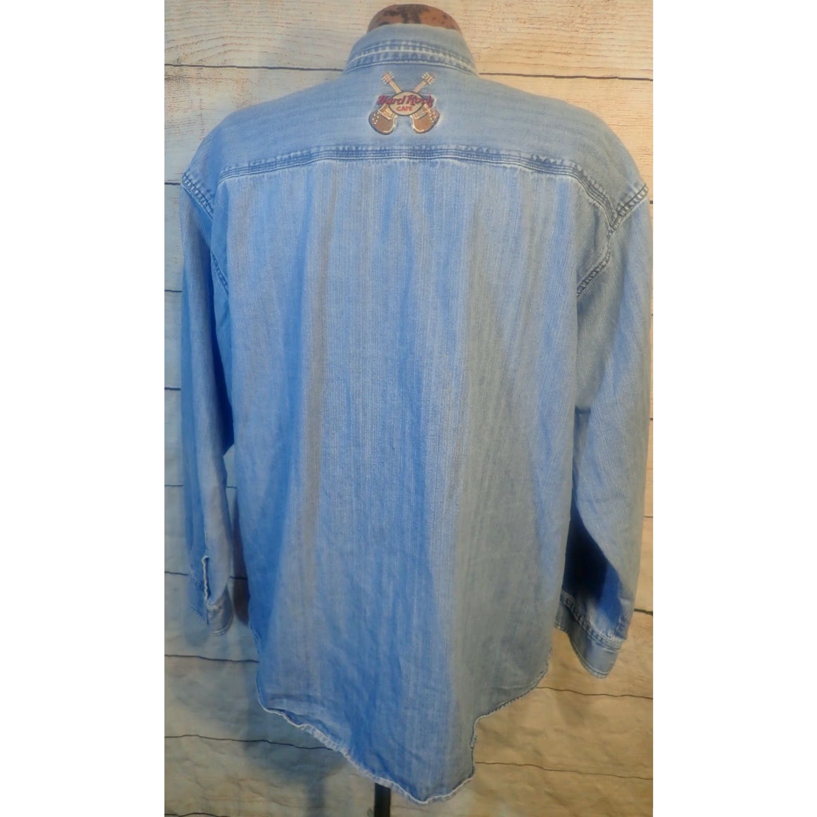 Hard Rock Cafe Hard Rock Cafe Denim Shirt Men's XL Long Sleeve Button Up Blue with Embroidered Logo - Las Vegas Size US XL / EU 56 / 4 - 3 Thumbnail