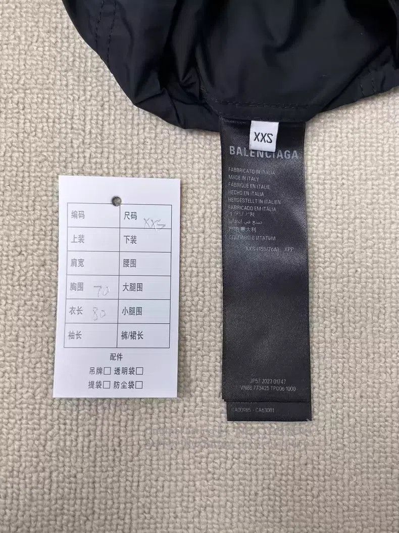 Balenciaga Balenciaga Brand Logo Printed Collar Button Long Sleeve Ja Size US XXS / EU 40 - 4 Thumbnail