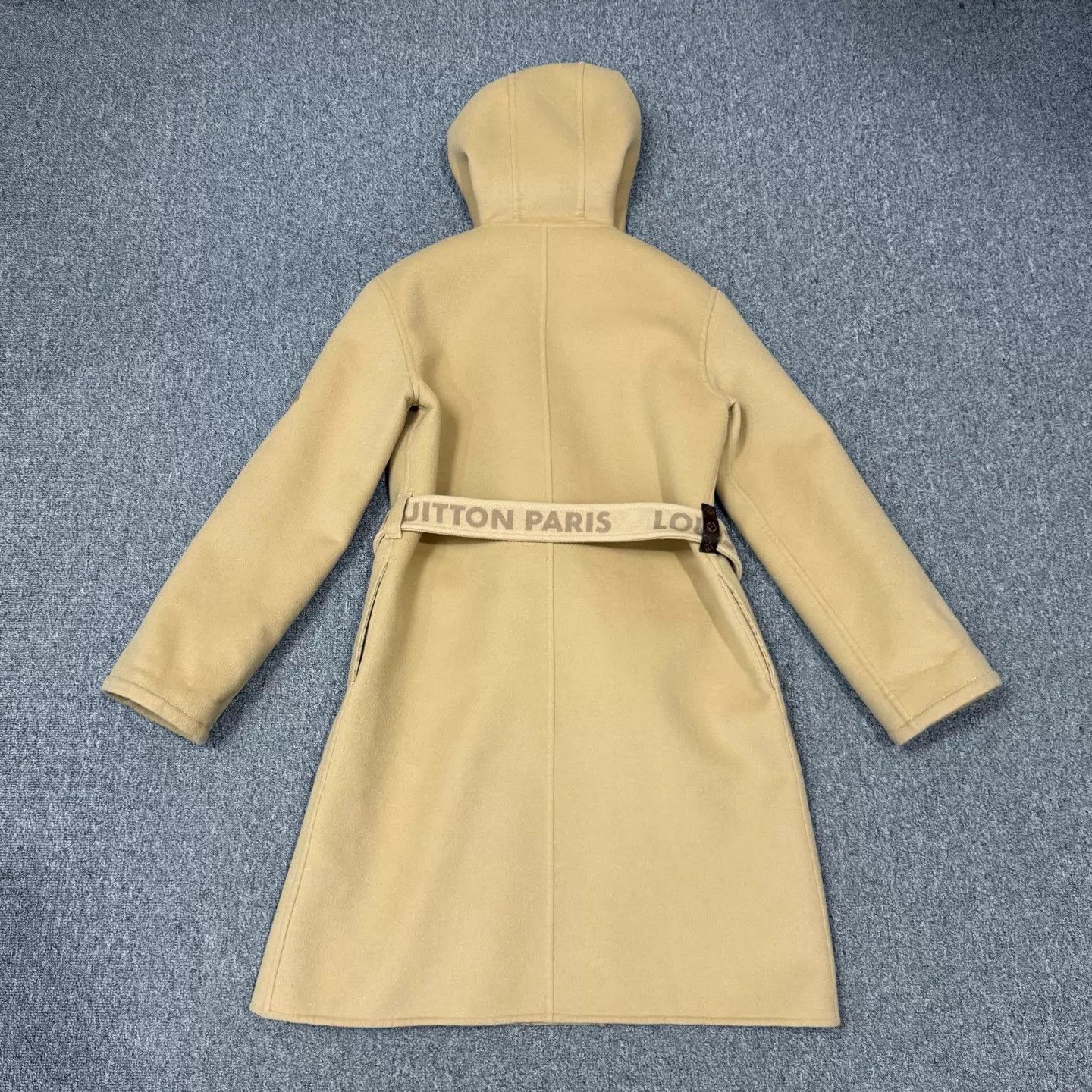 Louis Vuitton LV Yellow Monogram Robe Coat 36 99 New Size XS / US 0-2 / IT 36-38 - 2 Thumbnail