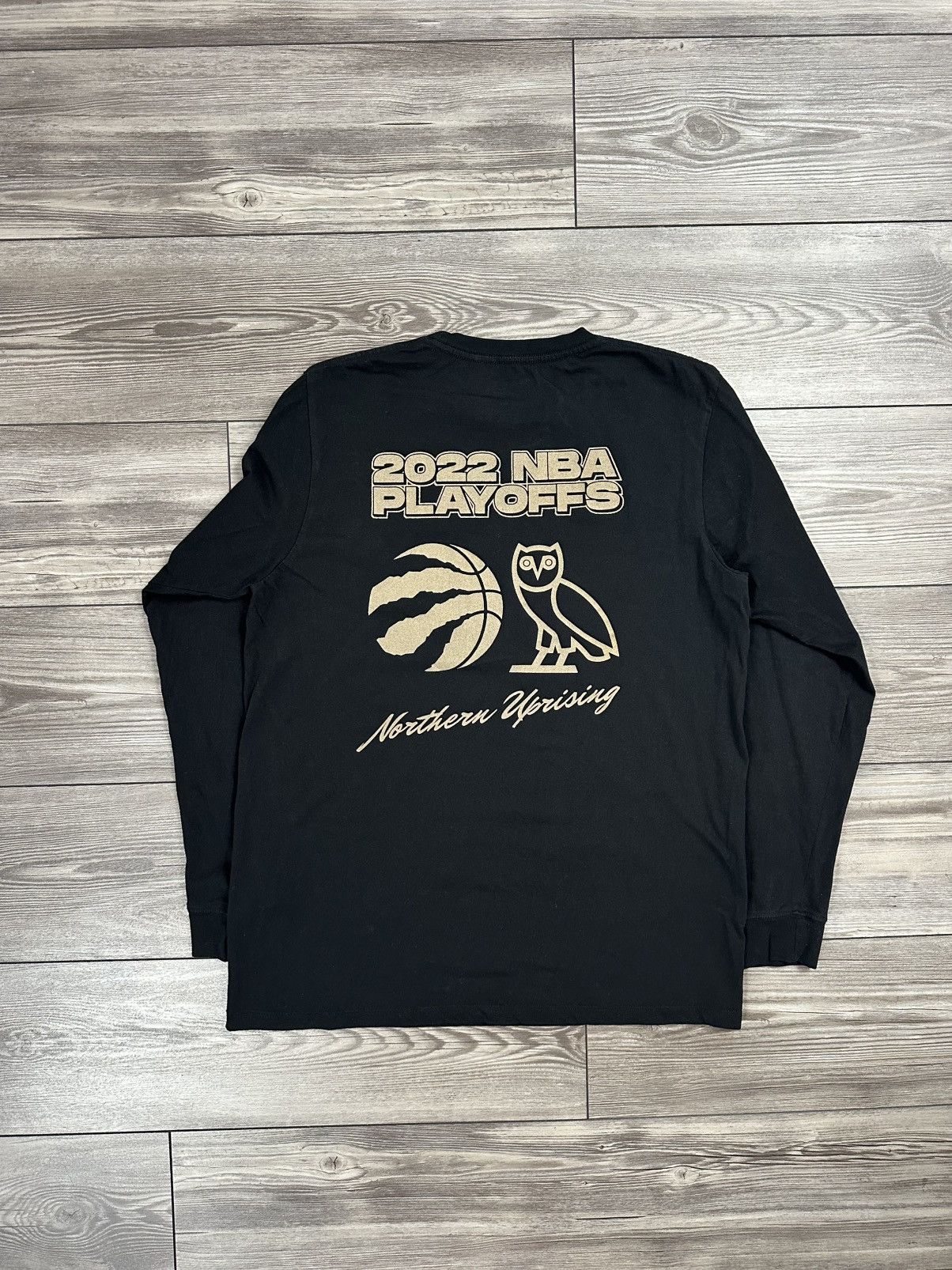 NBA × October's Very Own OVO x Toronto Raptors 2022 NBA Playoffs Longsleeve Shirt Size US L / EU 52-54 / 3 - 2 Thumbnail