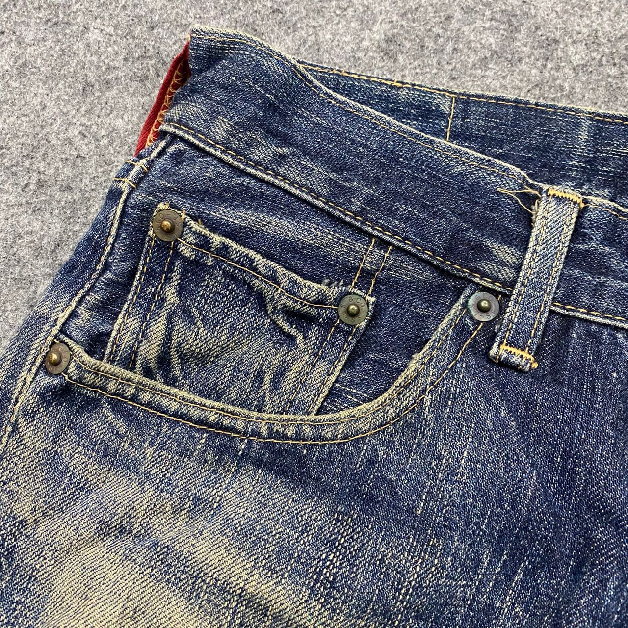 Levi's Vintage 90s Levis Distressed Denim Kurt Cobain Style Size US 28 / EU 44 - 8 Thumbnail