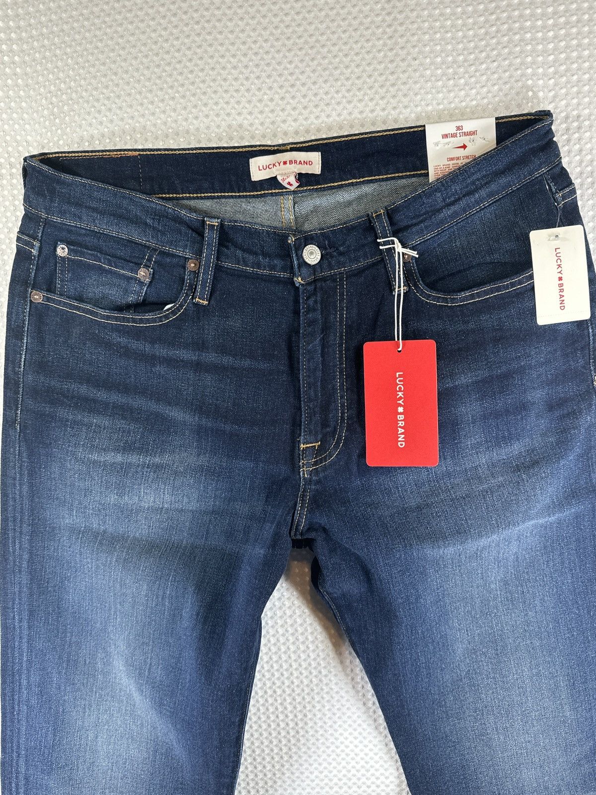 Lucky Brand Lucky Brand 363 Vintage Straight Jeans Size US 34 / EU 50 - 4 Thumbnail