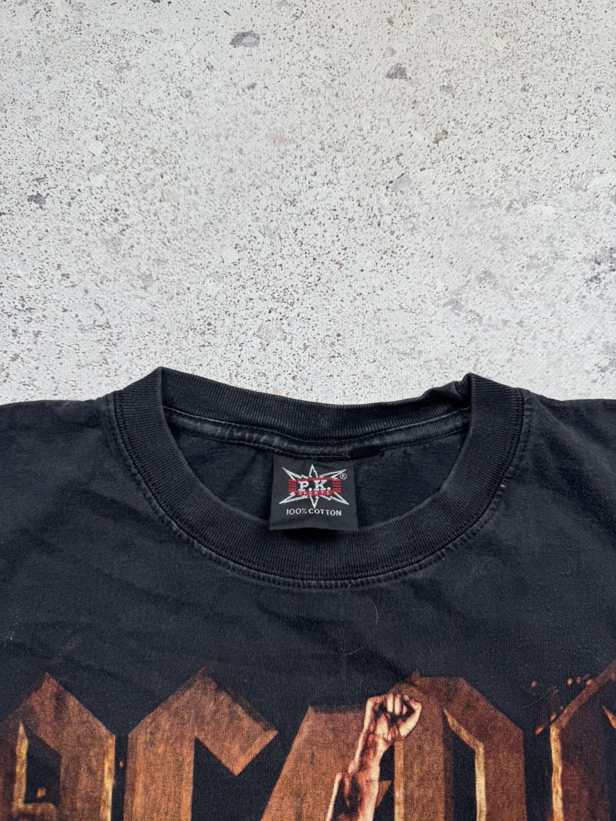 AC/DC × Band Tees × Vintage Vintage AC/DC 2000's Stiff Upper Lip Tour Band Tee Size US M / EU 48-50 / 2 - 5 Thumbnail