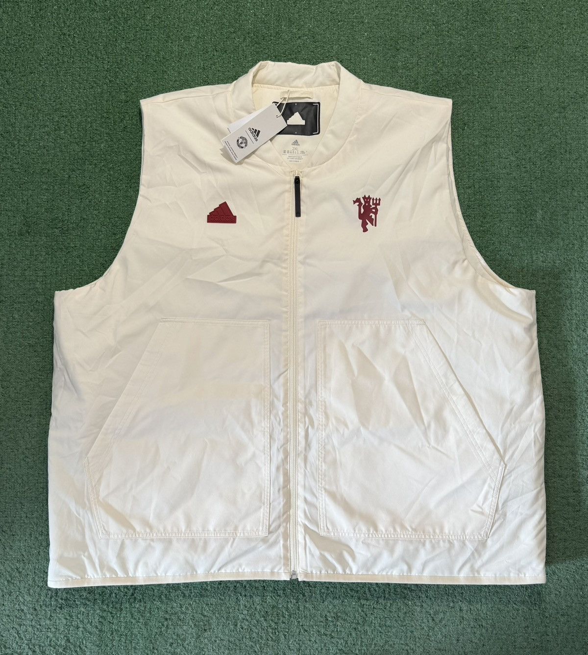 Adidas Adidas x Manchester United Vest Cream White Size US XXL / EU 58 / 5 - 1 Thumbnail
