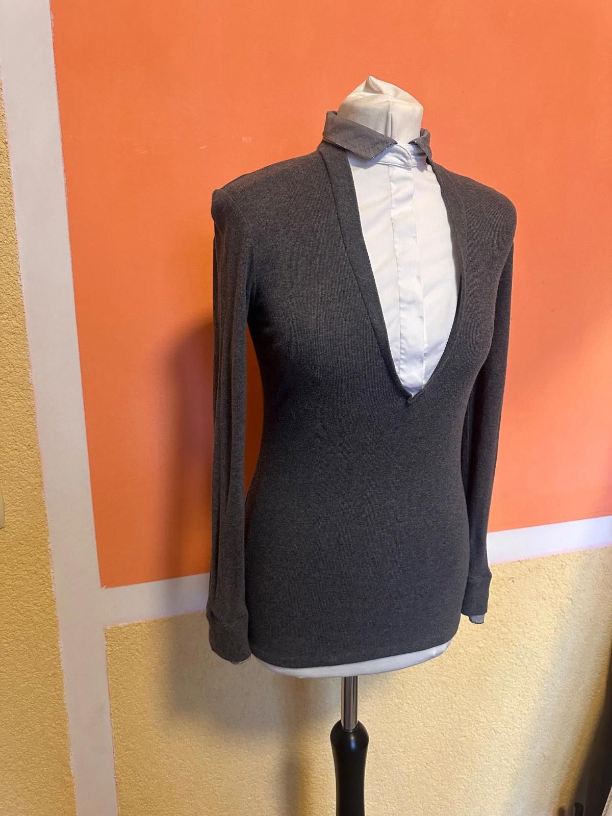 Brunello Cucinelli Brunello Cucinelli Monili Gray V-Neck Long Sleeves Top SZ M Size M / US 6-8 / IT 42-44 - 2 Thumbnail
