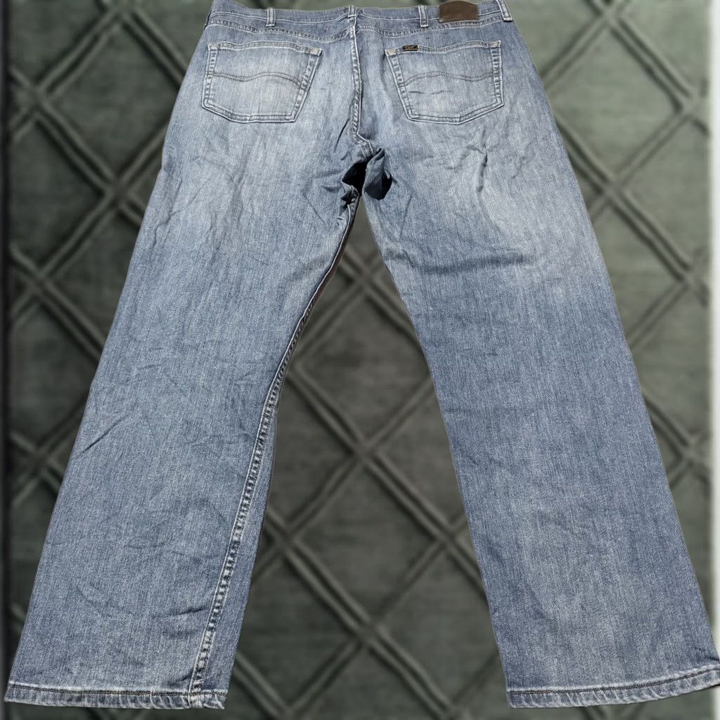 Lee Lee Jeans Men Blue Denim Stretch Mid Rise Classic Straight Zip Fly 38x30 Size US 38 / EU 54 - 1 Thumbnail