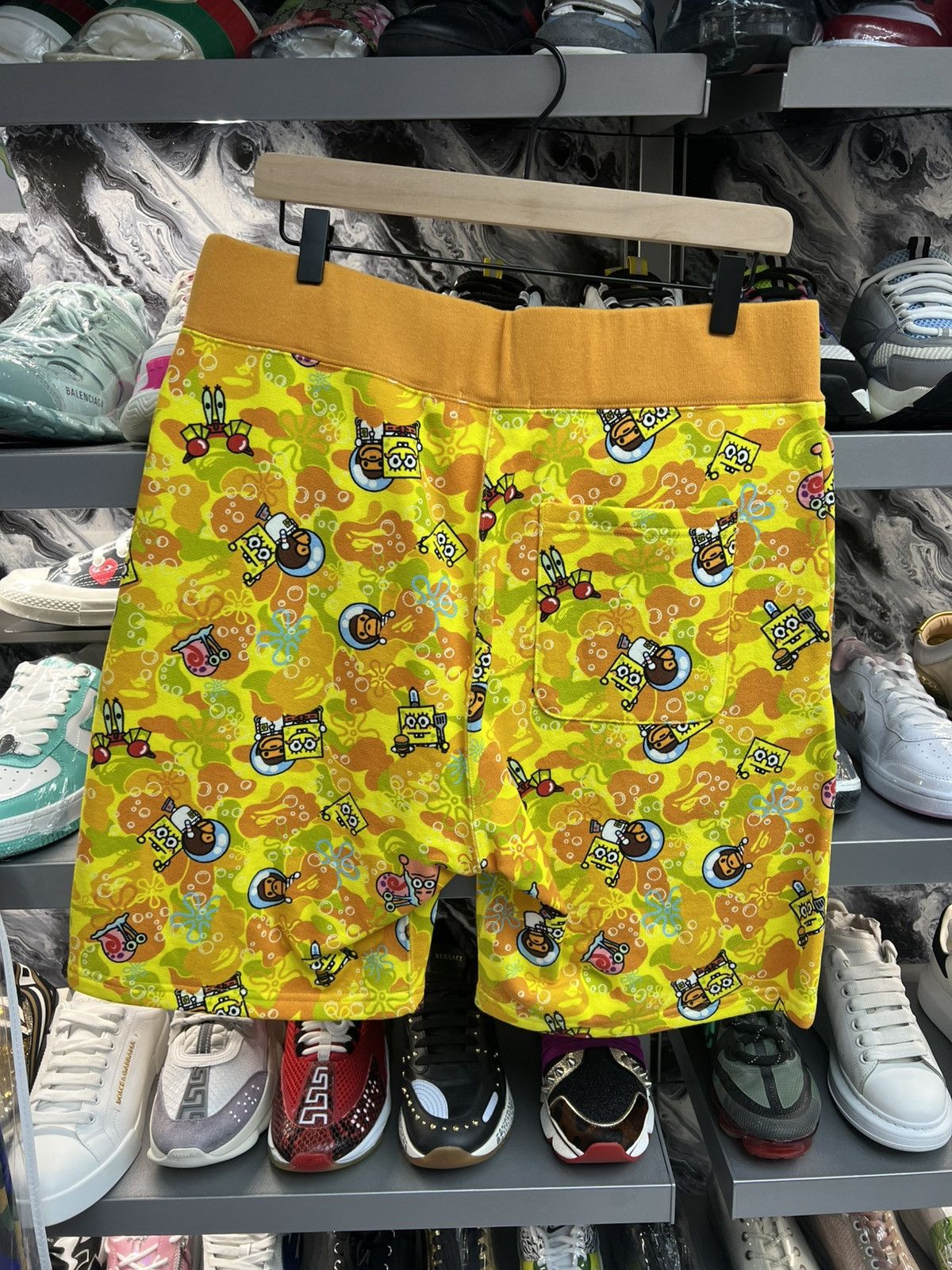 Bape Bape x SpongeBob Sweatshorts Size US 36 / EU 52 - 2 Thumbnail