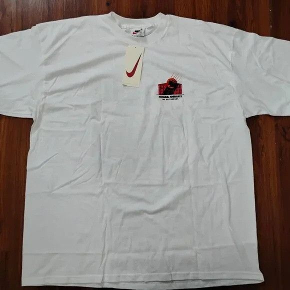 Nike NWT Vintage Nike Michael Jordan's The Restaurant T-Shirt Size US XXL / EU 58 / 5 - 2 Thumbnail