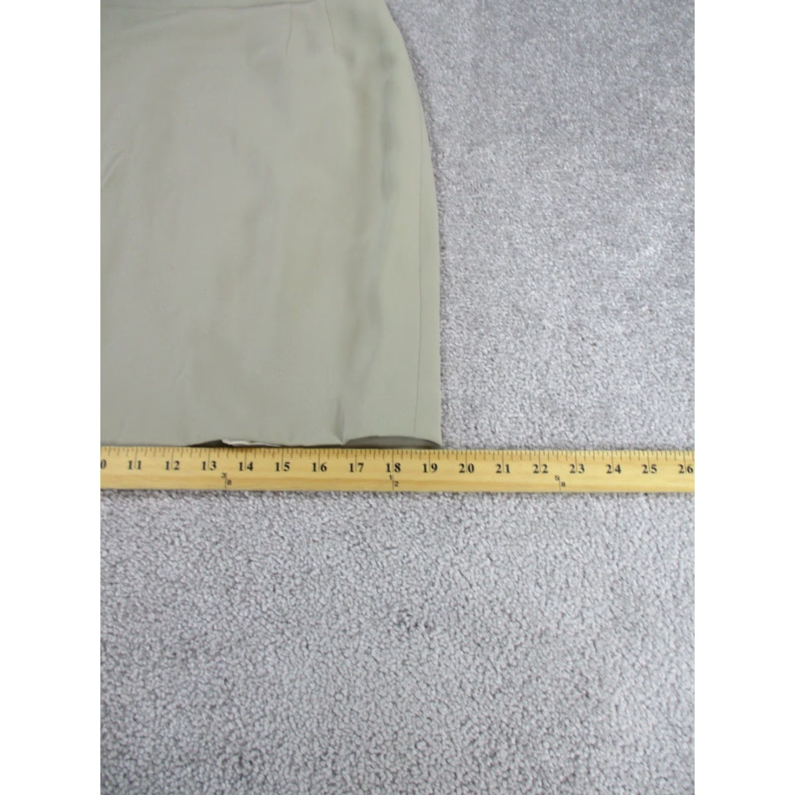 Giorgio Armani Giorgio Armani Skirt Womens 12 Beige Silk Blend Pencil Knee Length Zipper Formal Business Party/Cocktail Size 34" / US 12 / IT 48 - 5 Thumbnail