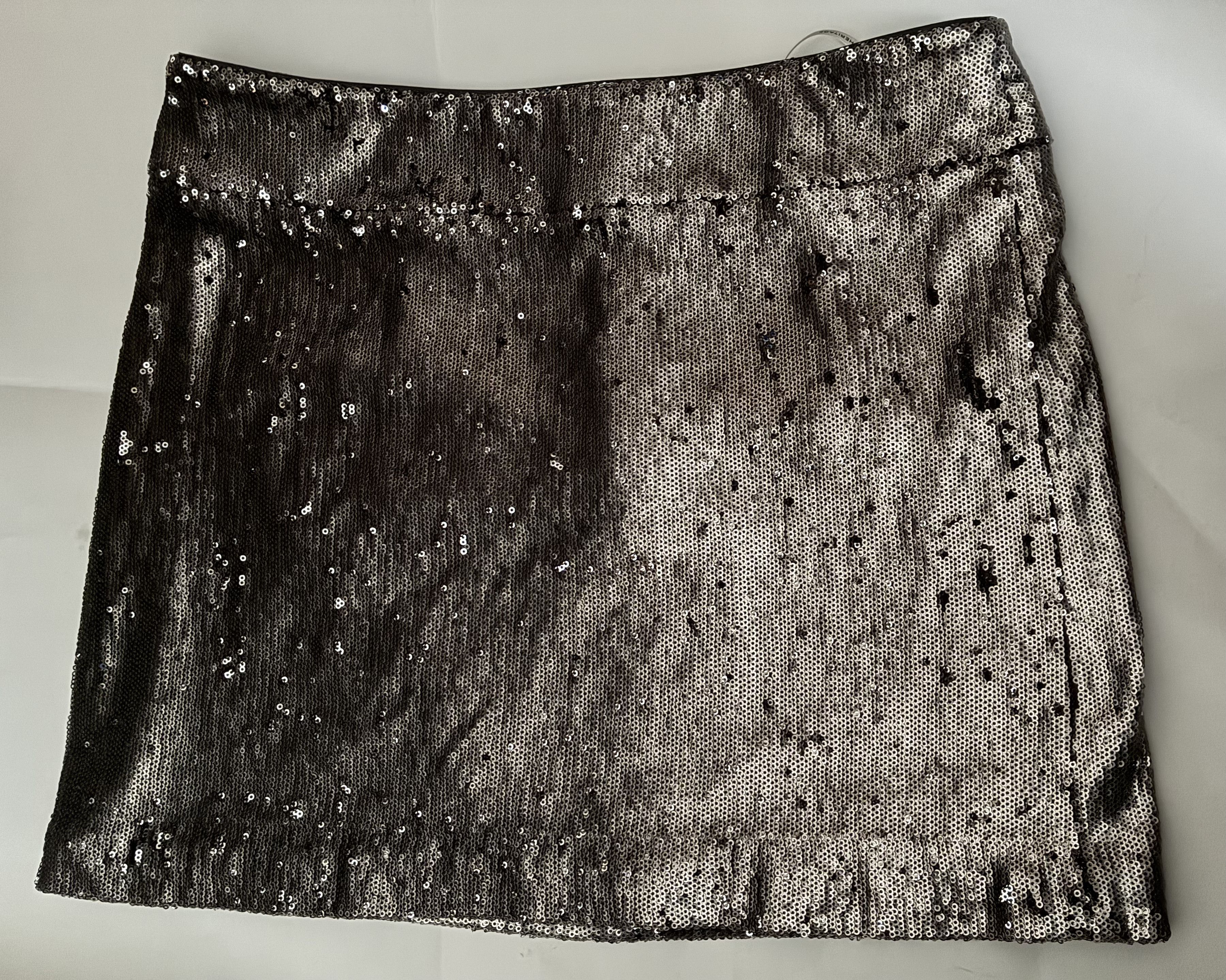 Halston Heritage Silver Sequin Mini Skirt Size 32" / US 10 / IT 46 - 1 Thumbnail