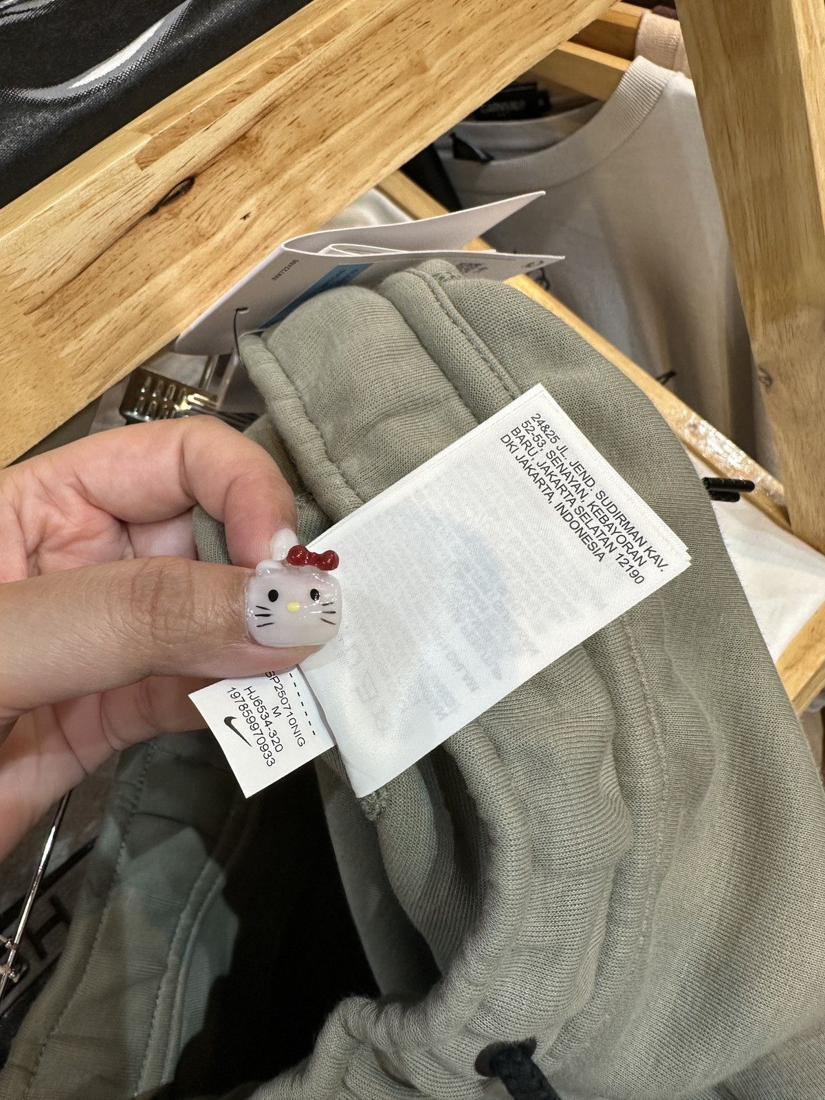 Nike Nike Tech Fleece Track Pants Size US 30 / EU 46 - 12 Thumbnail