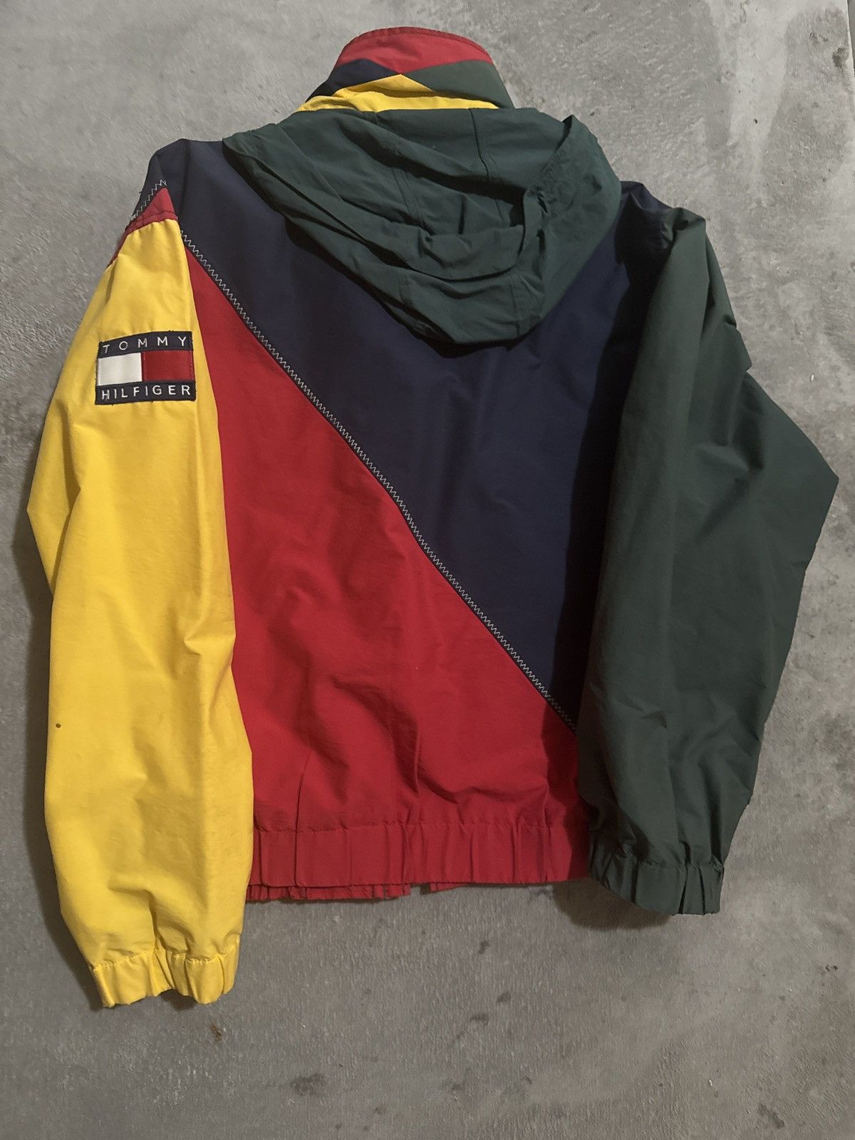 Tommy Hilfiger Vintage 90s Tommy Hilfiger Jacket Large Size US L / EU 52-54 / 3 - 3 Thumbnail