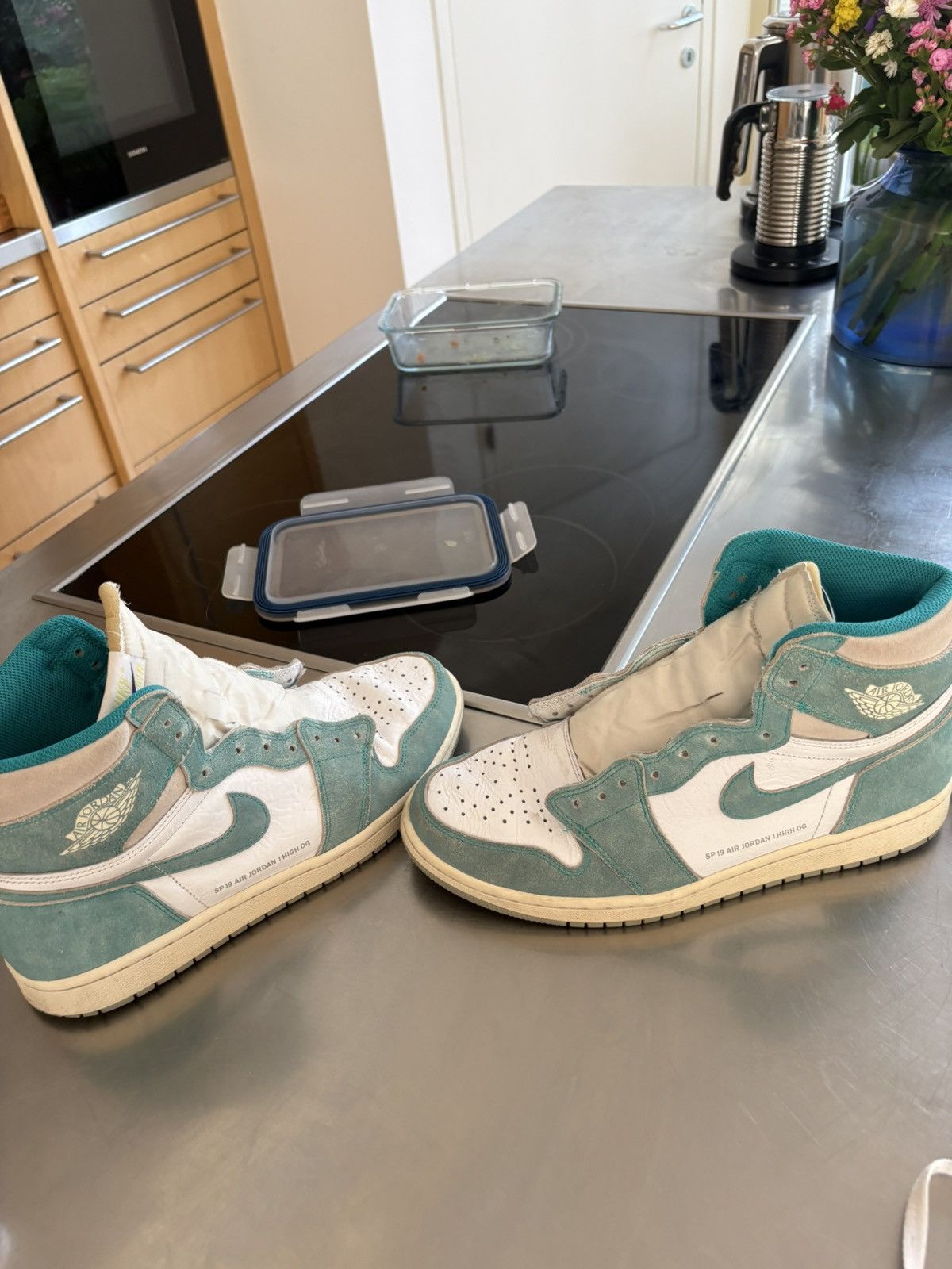 Nike Nike Air Jordan 1 High OG Turbo Green Size US 11 / EU 44 - 6 Thumbnail