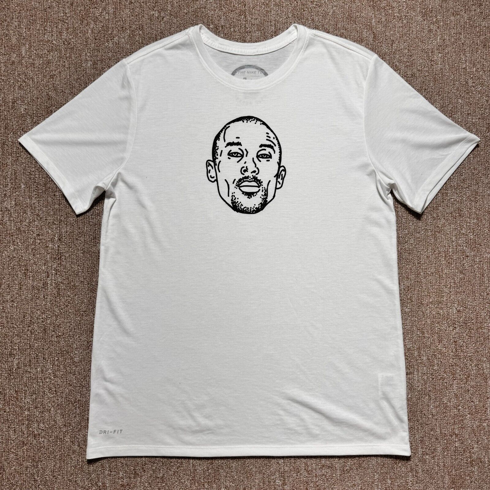 Nike Nike Kobe Bryant Comic Face Mamba Dri-fit T Shirt Rare Mens Large 899445-100 Size US L / EU 52-54 / 3 - 3 Thumbnail