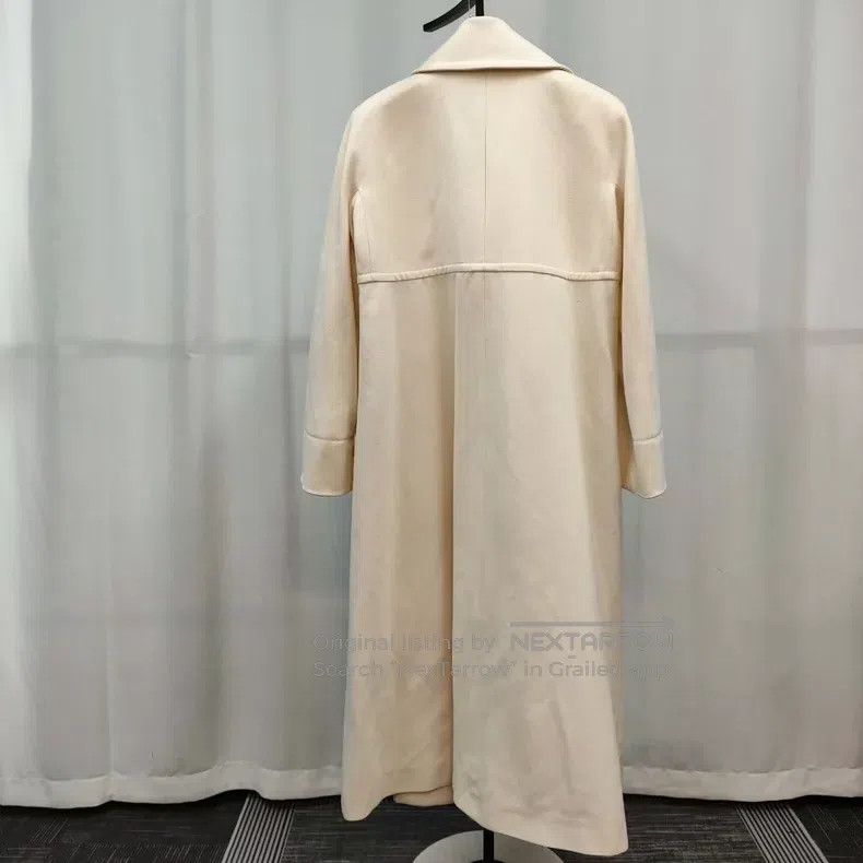 Chanel Chanel Ground control series white coat Size XS / US 0-2 / IT 36-38 - 2 Thumbnail