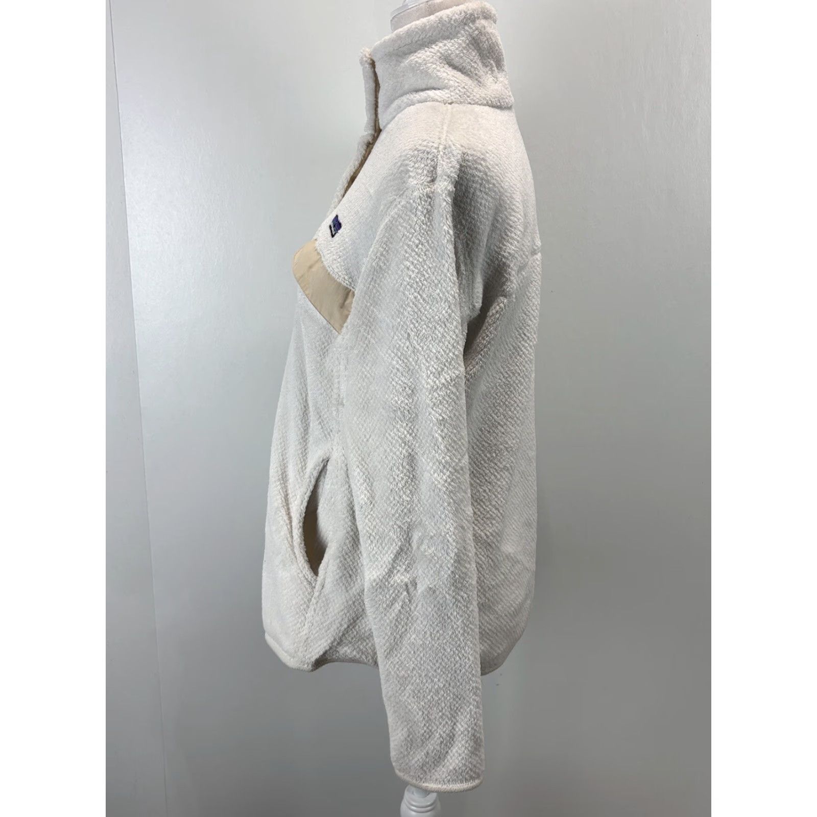 Patagonia VINTAGE Patagonia Snap T Fleece Pullover Jacket Womens Large Cream Ivory Pockets Logo Size L / US 10 / IT 46 - 2 Thumbnail