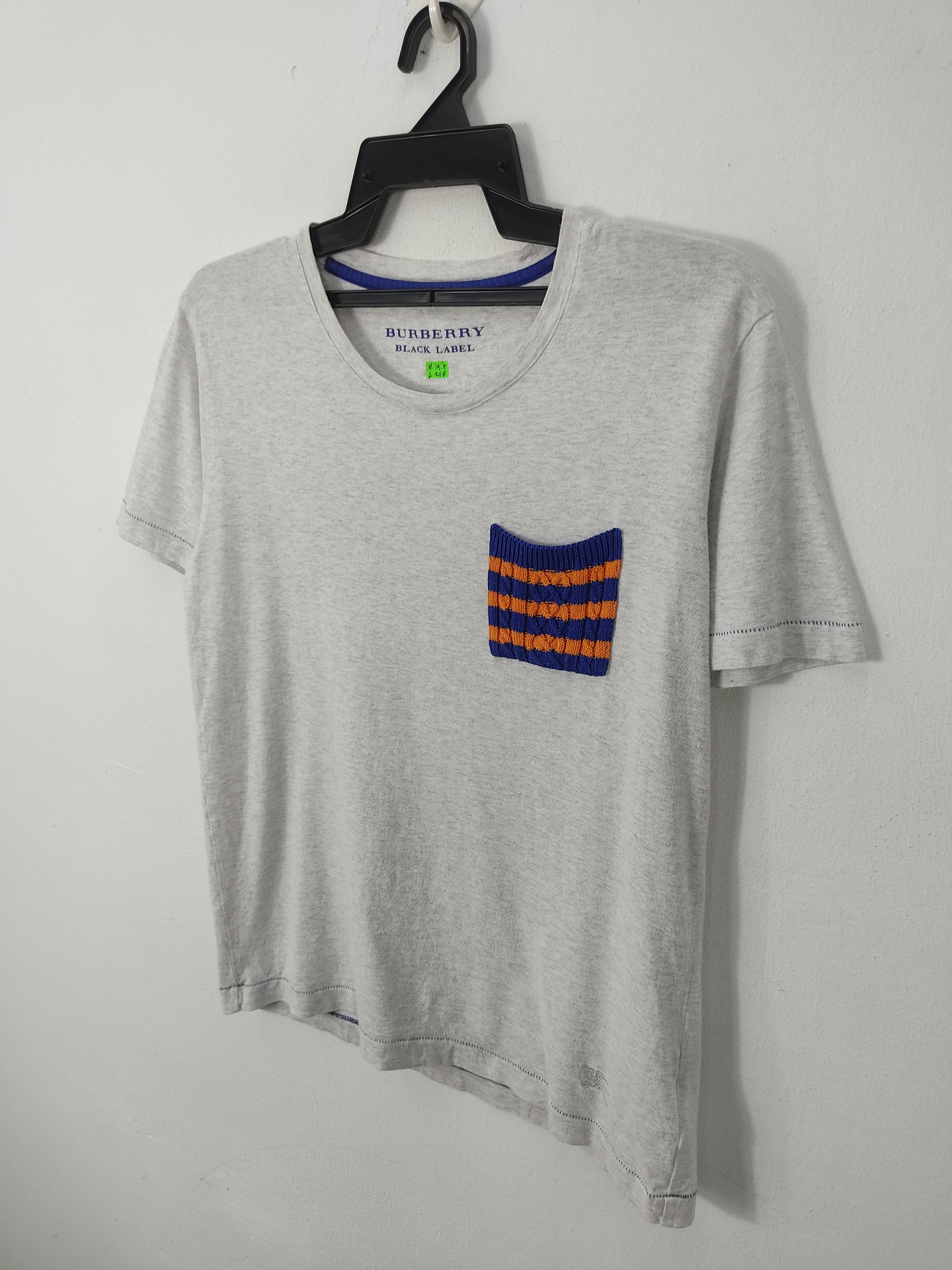 Burberry Vintage Y2K Burberry Black Label Single Pocket T-Shirt Size US S / EU 44-46 / 1 - 2 Thumbnail