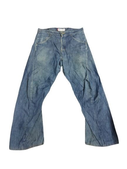 Vintage Levi's Engineered Denim Jeans