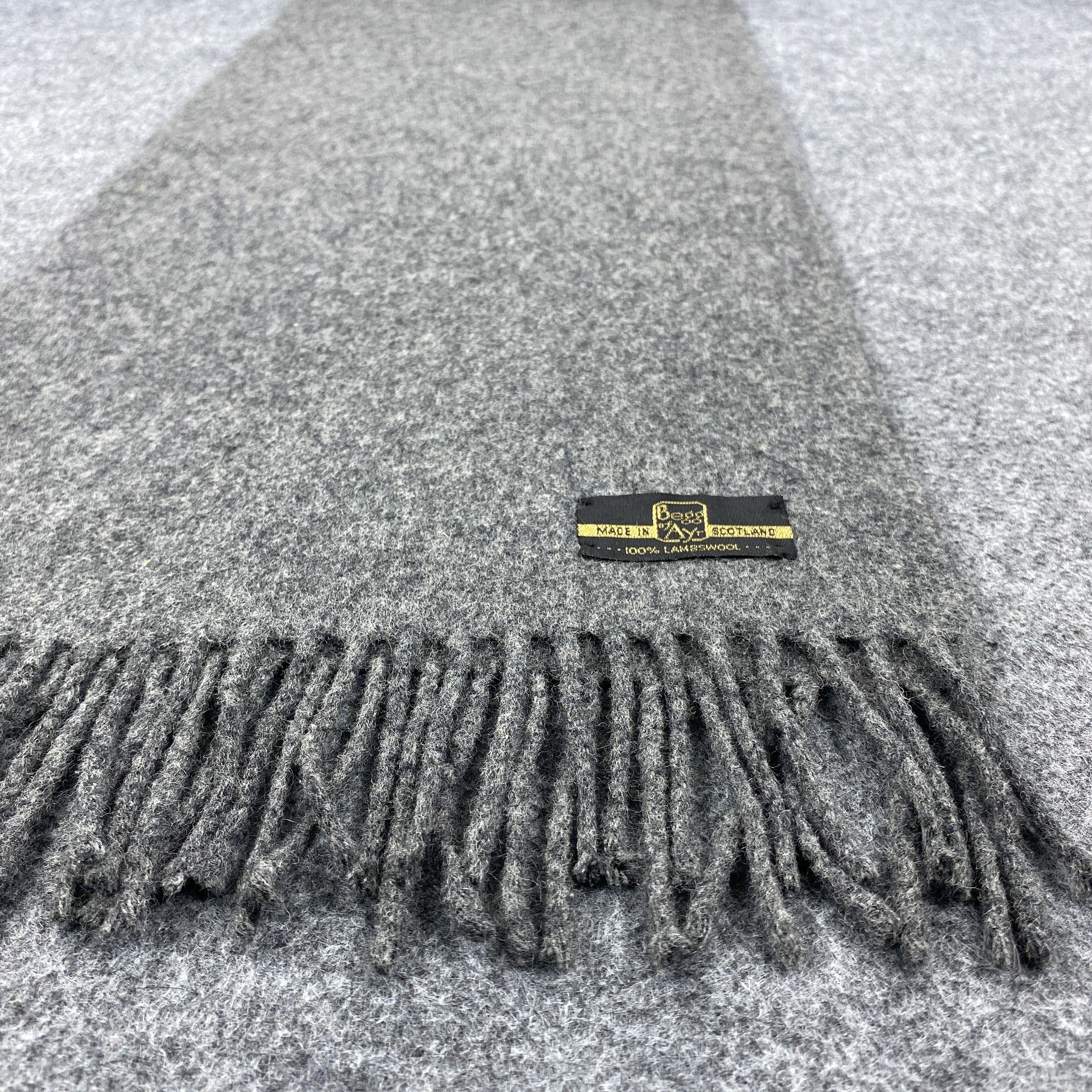 Begg x Co × Vintage Begg of Ayr Scarf # Muffler # Neckwear # D695 Size ONE SIZE - 9 Thumbnail