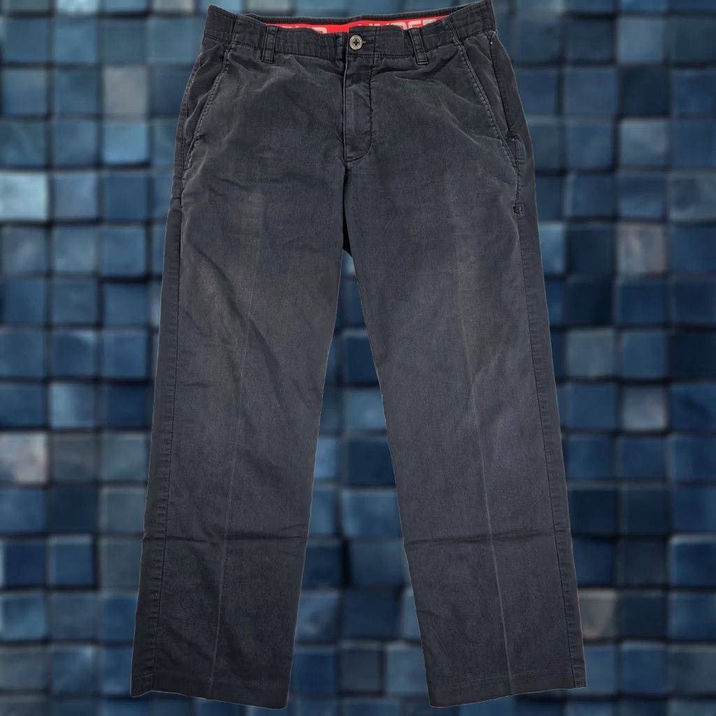Under Armour Under Armour Stretch Chino Golf Pants Men 33X29 Washed Black Regular Fit Straight Leg Chino Golf Style Stretch Twill Pants Mens Black 90s Size US 33 - 1 Thumbnail