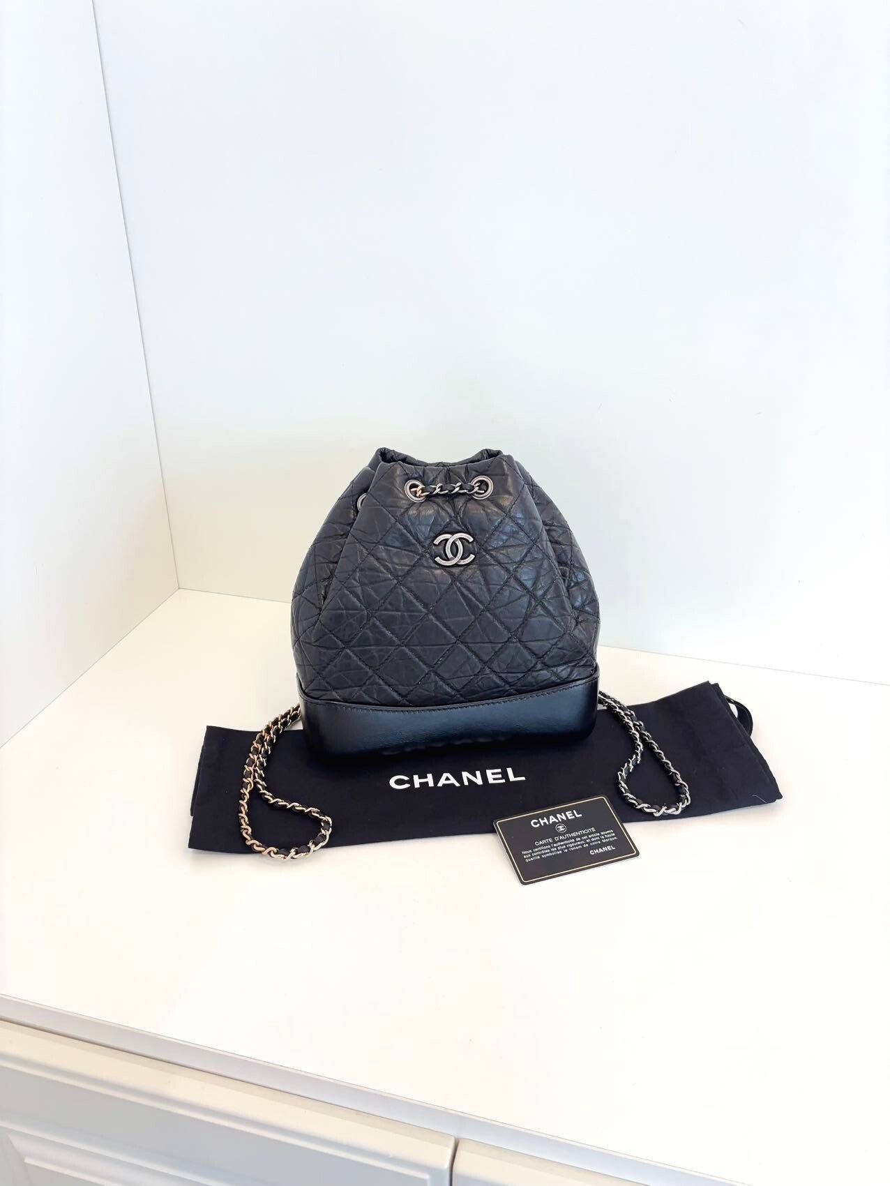 Chanel Pre-loved Bag Very good condition Size ONE SIZE - 1 Thumbnail
