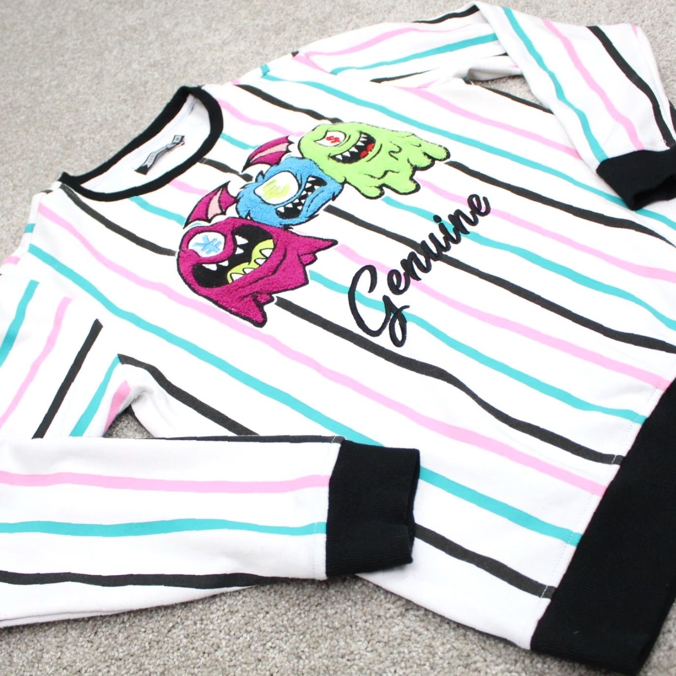 Vintage GNUN Mens Medium Pink & Blue Striped Sweatshirt Long Sleeve Pullover Crew Neck All Seasons Graphic Print White with Blue Accents Sports Theme Size US M / EU 48-50 / 2 - 6 Thumbnail