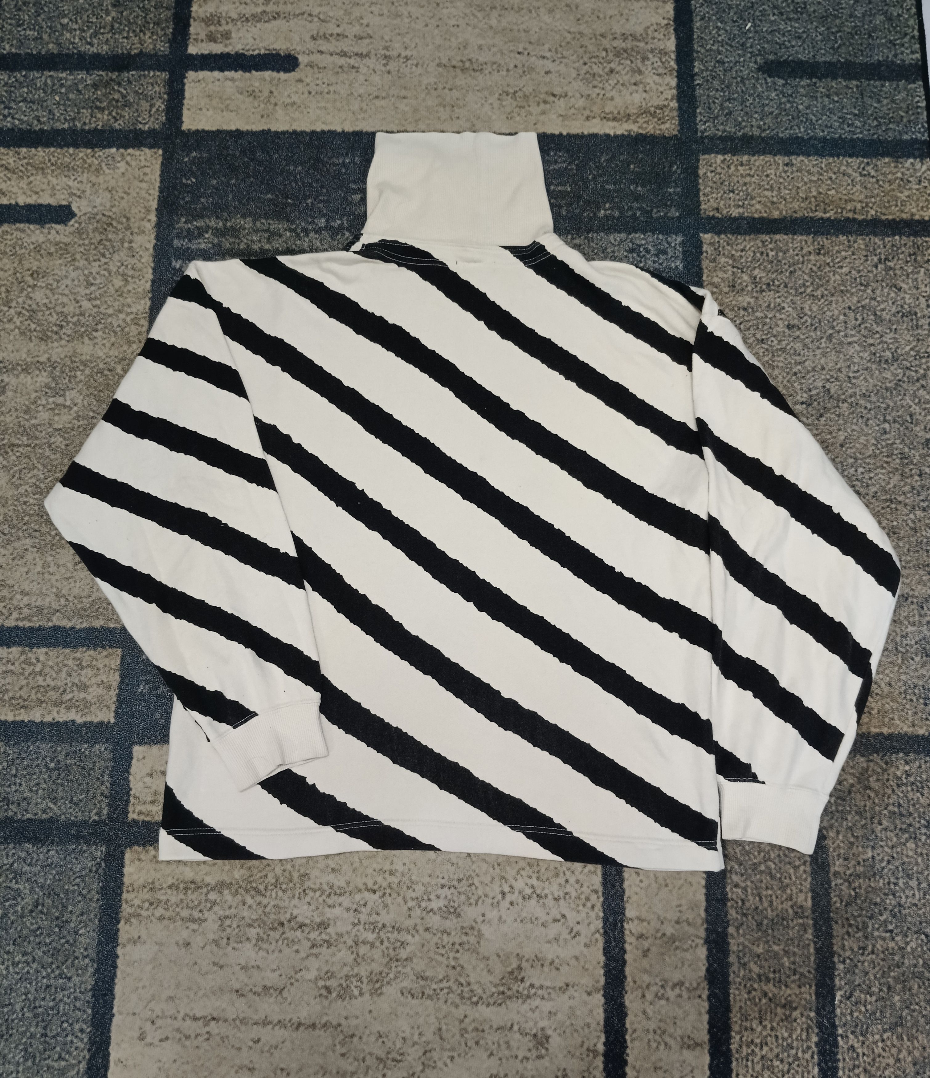 Issey Miyake SiCK🔥VINTAGE ISSEY MIYAKE MAN STRIPE TURTLENECK SWEATSHIRT Size US M / EU 48-50 / 2 - 3 Thumbnail