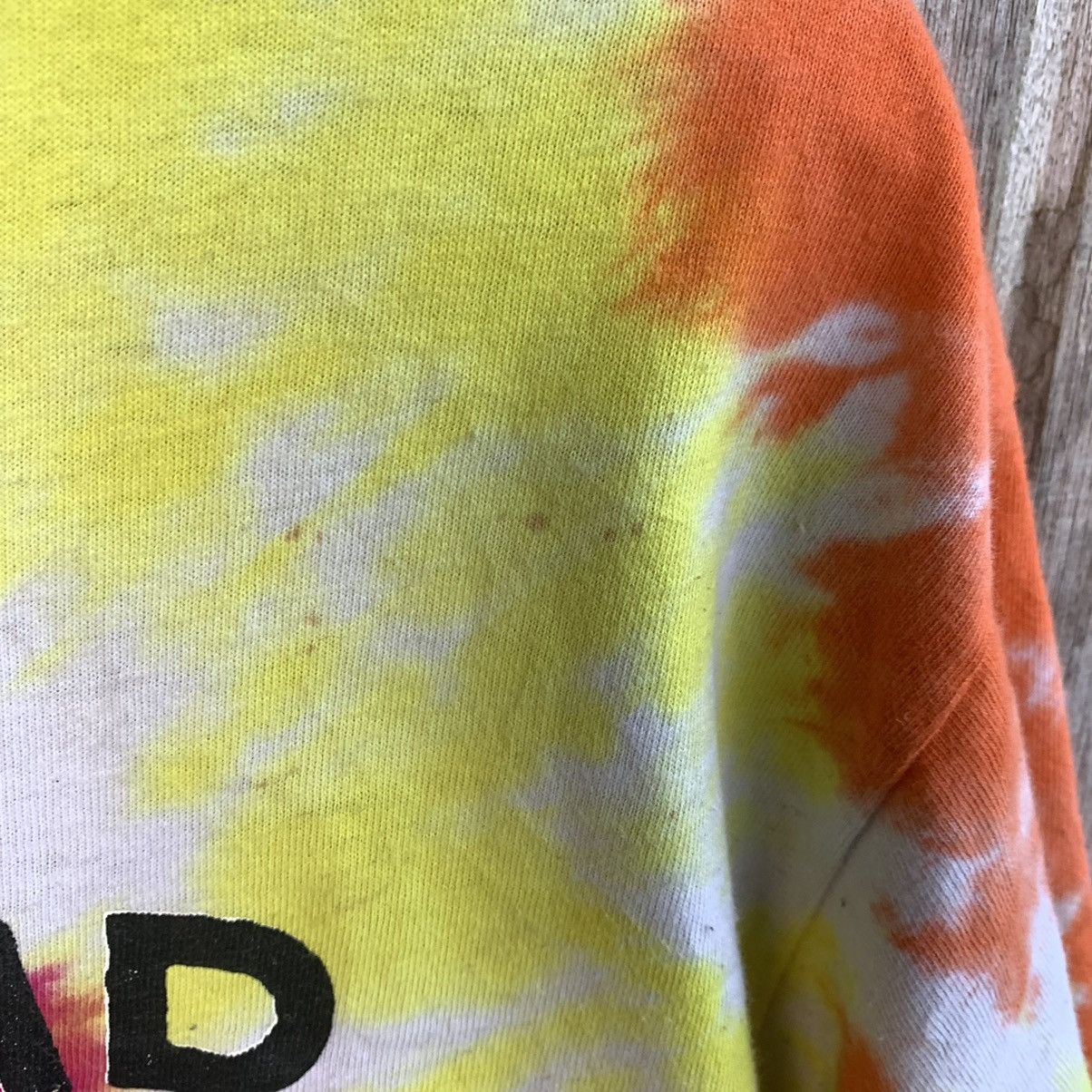 Band Tees Thrashed vintage radiohead tie dye band tee Size US M / EU 48-50 / 2 - 7 Thumbnail