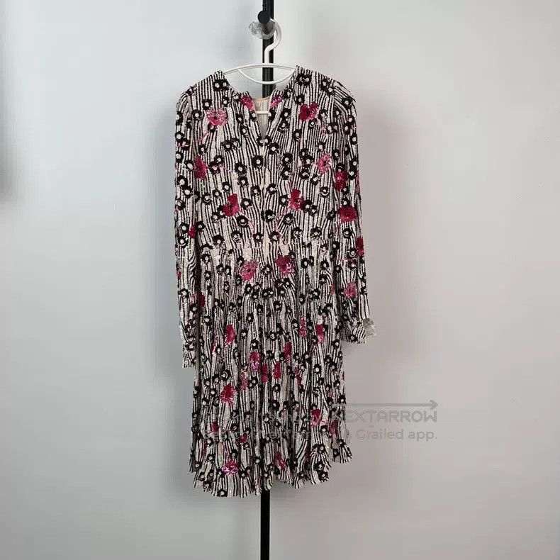 Valentino Valentino dress Size XS / US 0-2 / IT 36-38 - 1 Thumbnail