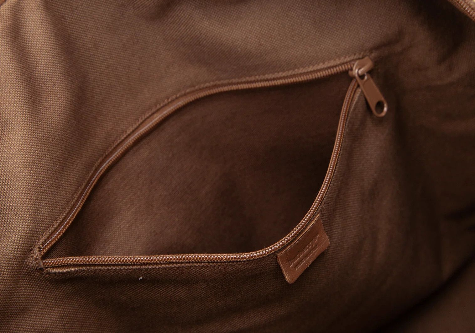 Burberry Haymarket Check Double Zip Boston Bag in Beige Size ONE SIZE - 18 Thumbnail