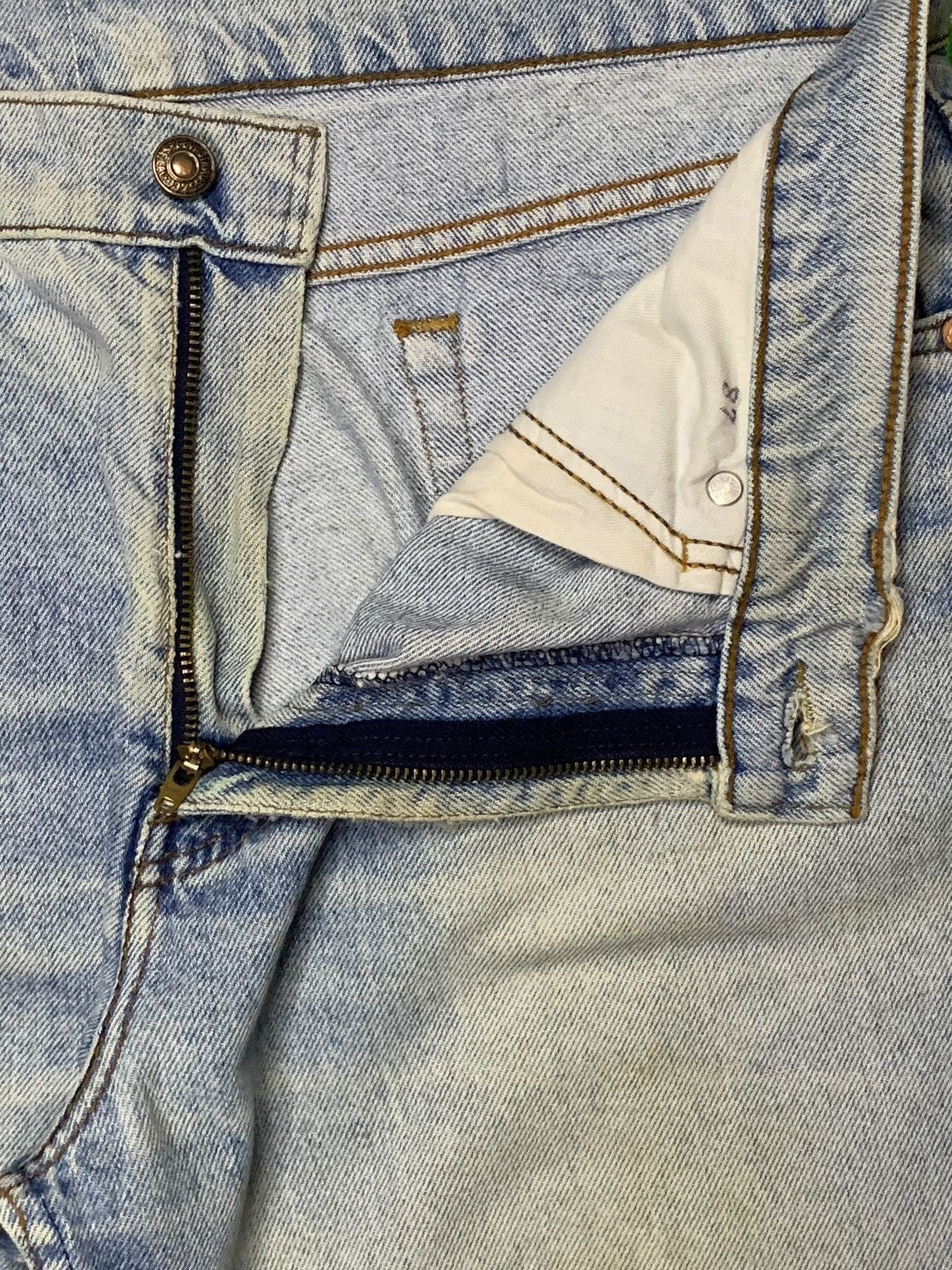Levi's Vintage Levis Faded Mud Wash Distressed Baggy Jeans Size US 34 / EU 50 - 9 Thumbnail