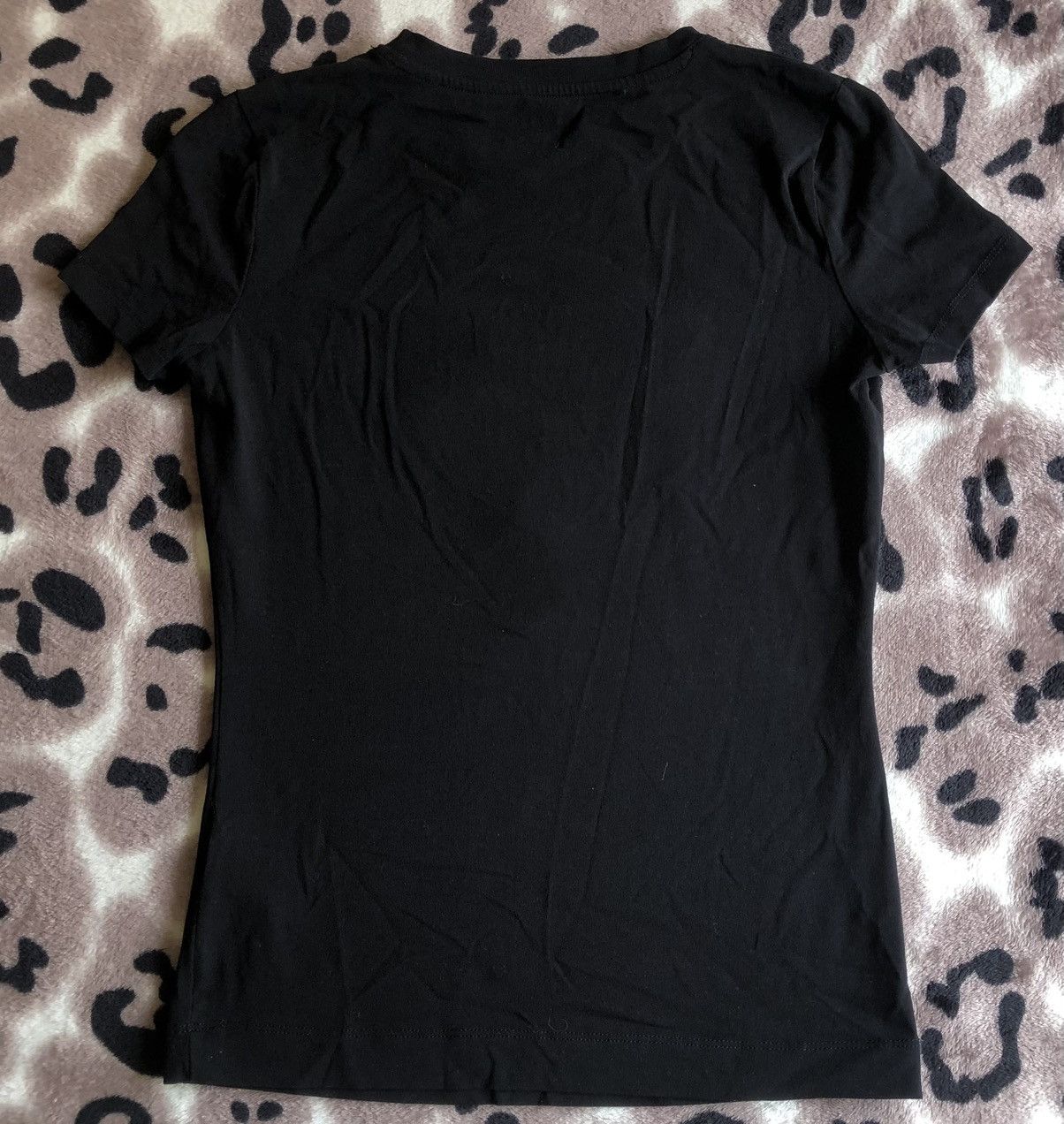 Guess Authentic Guess Big Logo Traingle Leo T-shirt Size XS / US 0-2 / IT 36-38 - 2 Thumbnail