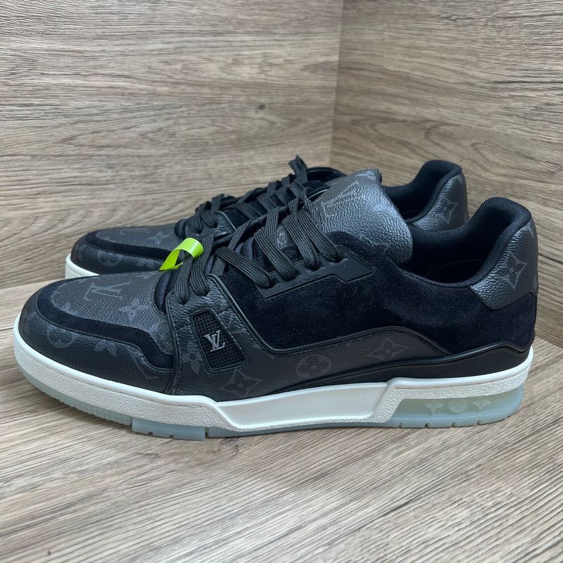 Louis Vuitton Louis Vuitton Trainer Stylish Low-Top Sneakers 0079 Size US 11 / EU 44 - 1 Thumbnail