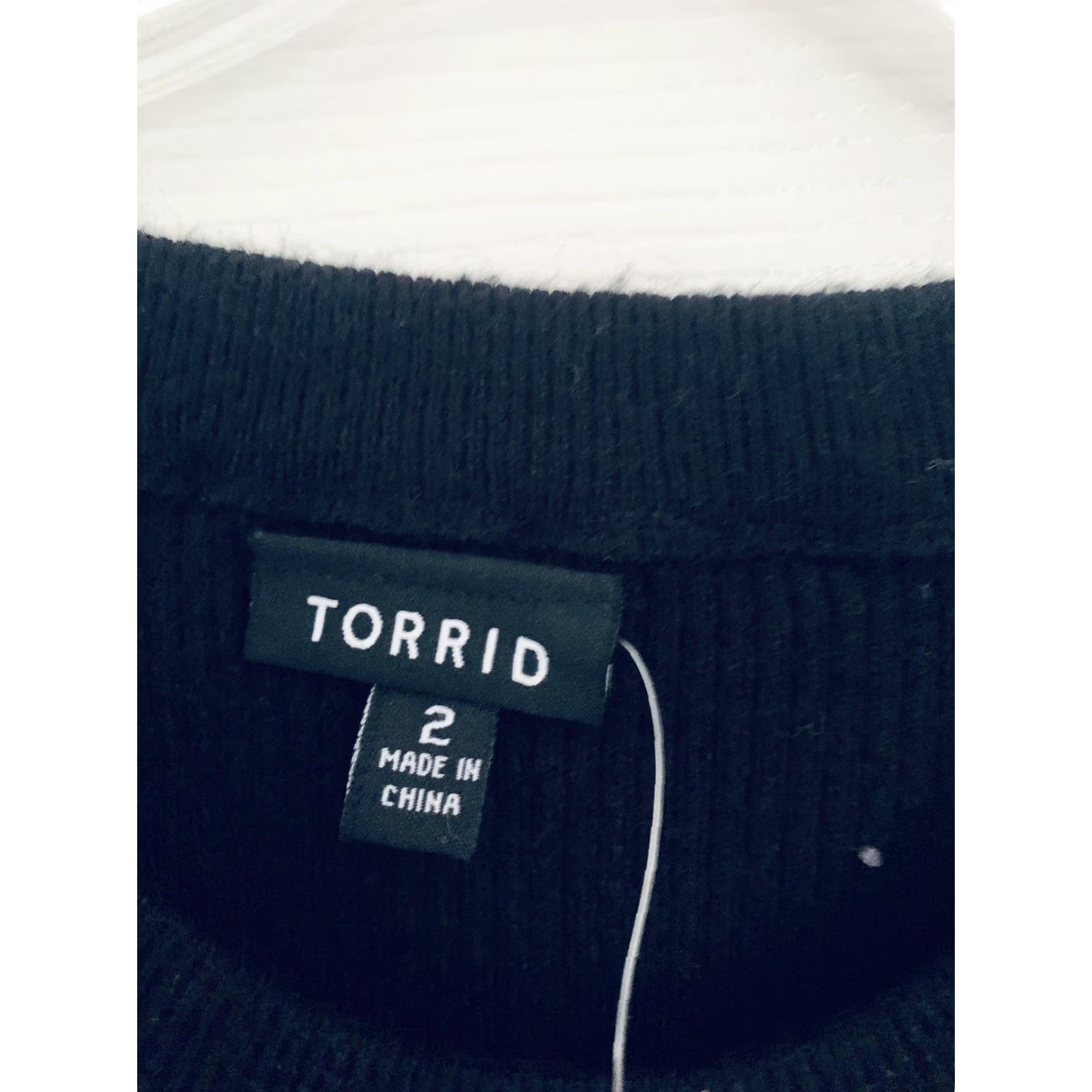 Torrid Torrid Pullover Sweater Women Black Long Sleeve Size 2 Size XS / US 0-2 / IT 36-38 - 3 Thumbnail