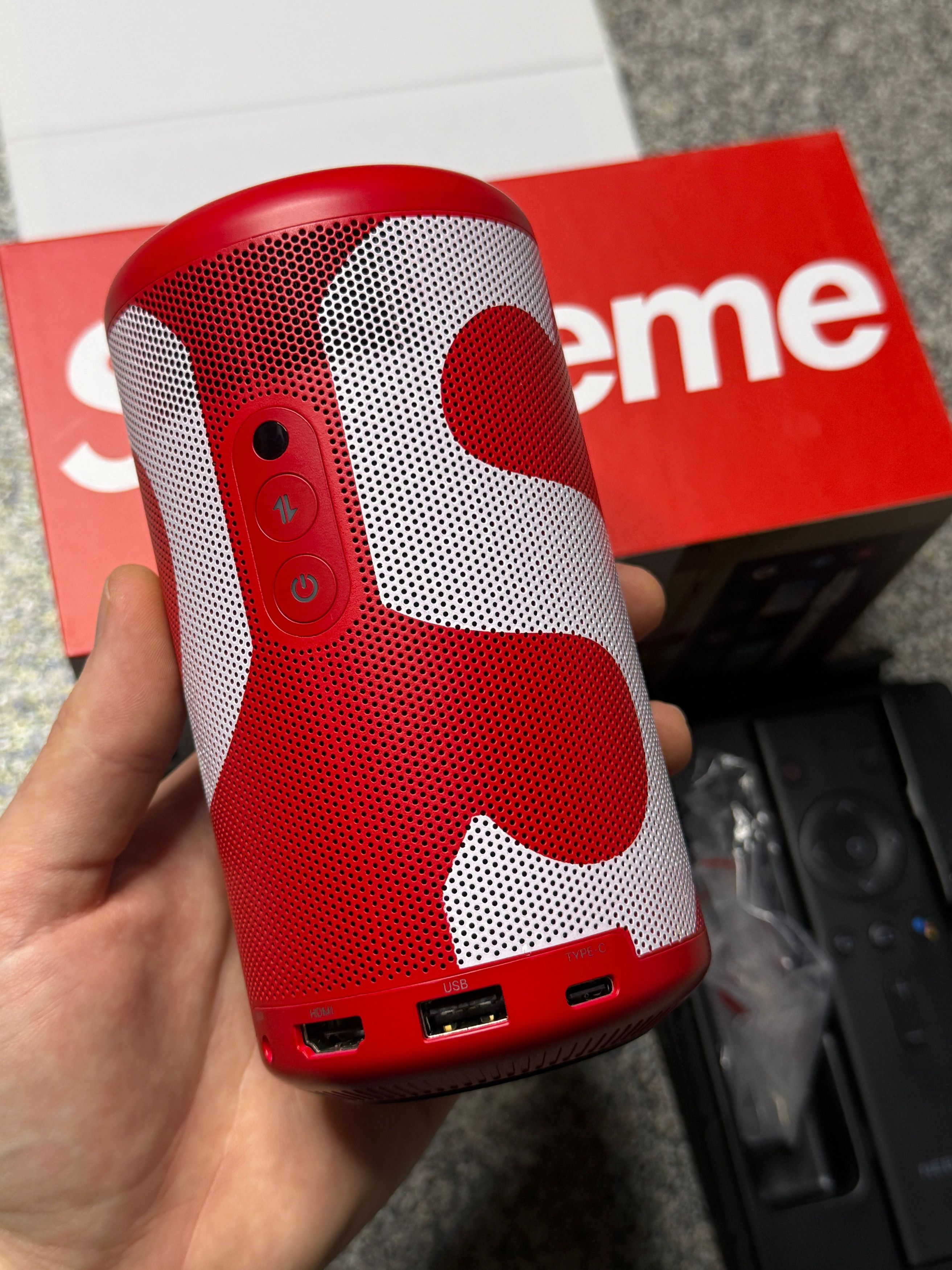 Supreme Supreme Projector Anker Nebula Capsule II Size ONE SIZE - 8 Thumbnail