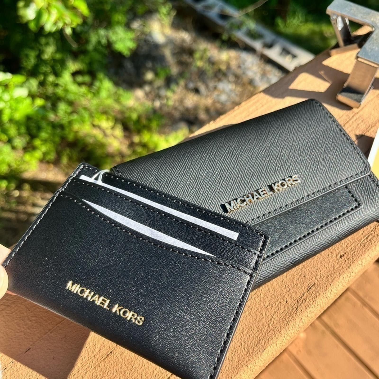 Michael Kors Michael Kors Wallet And Card Holder Set NWT Size ONE SIZE - 3 Thumbnail