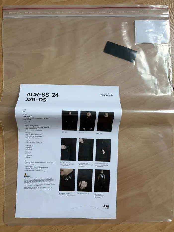 Acronym Acronym J29-DS Size US S / EU 44-46 / 1 - 9 Thumbnail