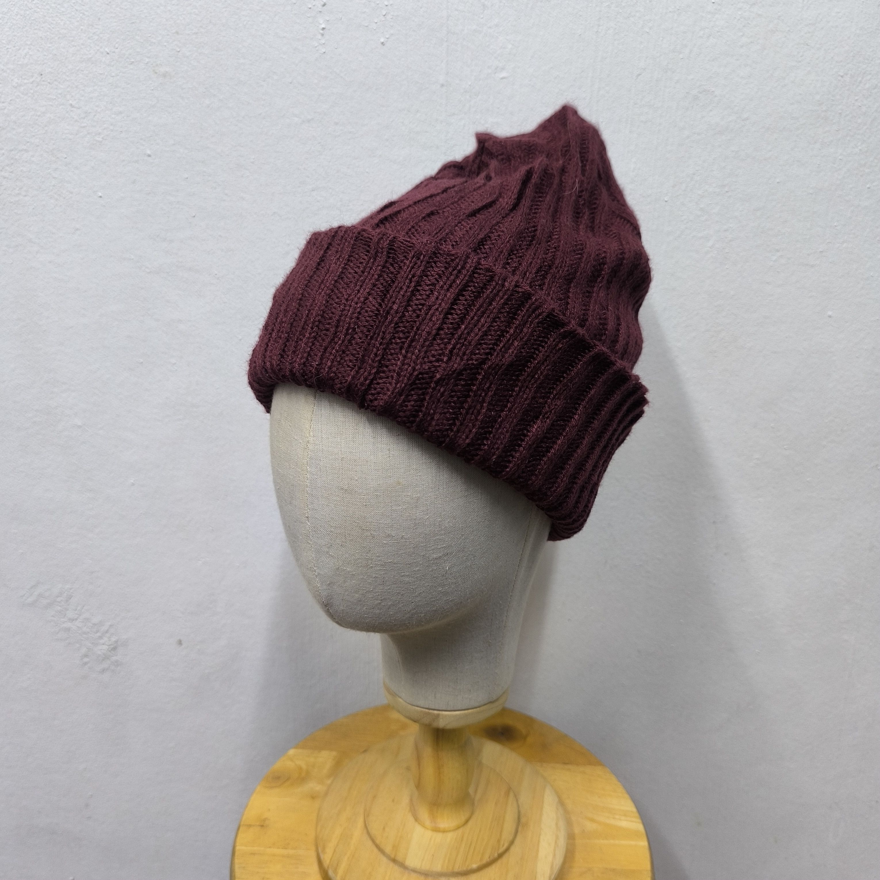 Japanese Brand 💥 Vida roseo plain beanie hat Size ONE SIZE - 2 Thumbnail