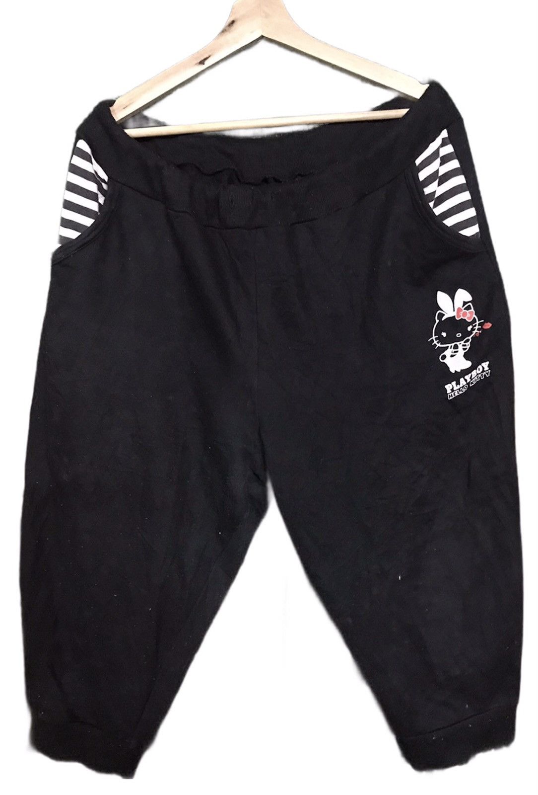 Playboy Hello Kitty X Playboy 3q Pants Size US 34 / EU 50 - 1 Thumbnail