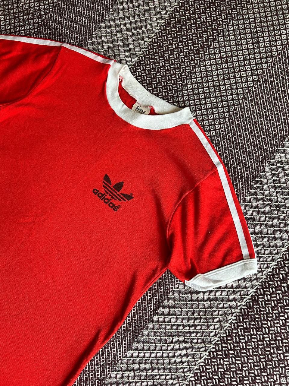 Vintage Adidas 80s Vintage T-shirt Made In Taiwan Size US S / EU 44-46 / 1 - 2 Thumbnail