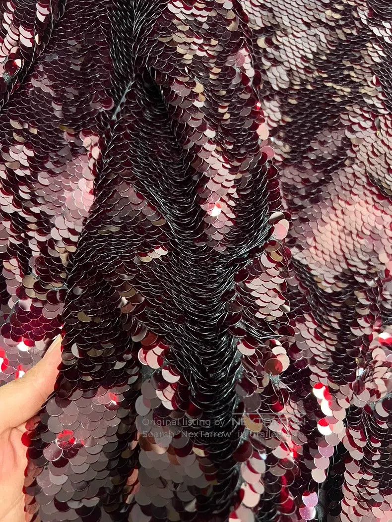 Saint Laurent Paris Saint Laurent Paris Garnet Gradient Sequin-embellished Bla Size XS / US 0-2 / IT 36-38 - 6 Thumbnail