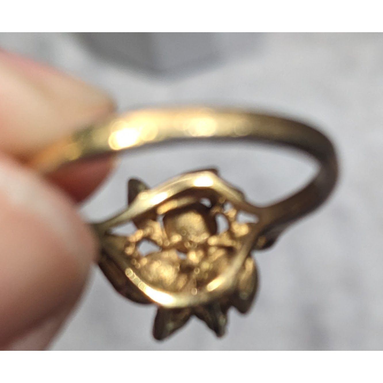 Other Vintage Elegant DAC Signed Fold Tone Floral Ring Size 8 Size ONE SIZE - 9 Thumbnail