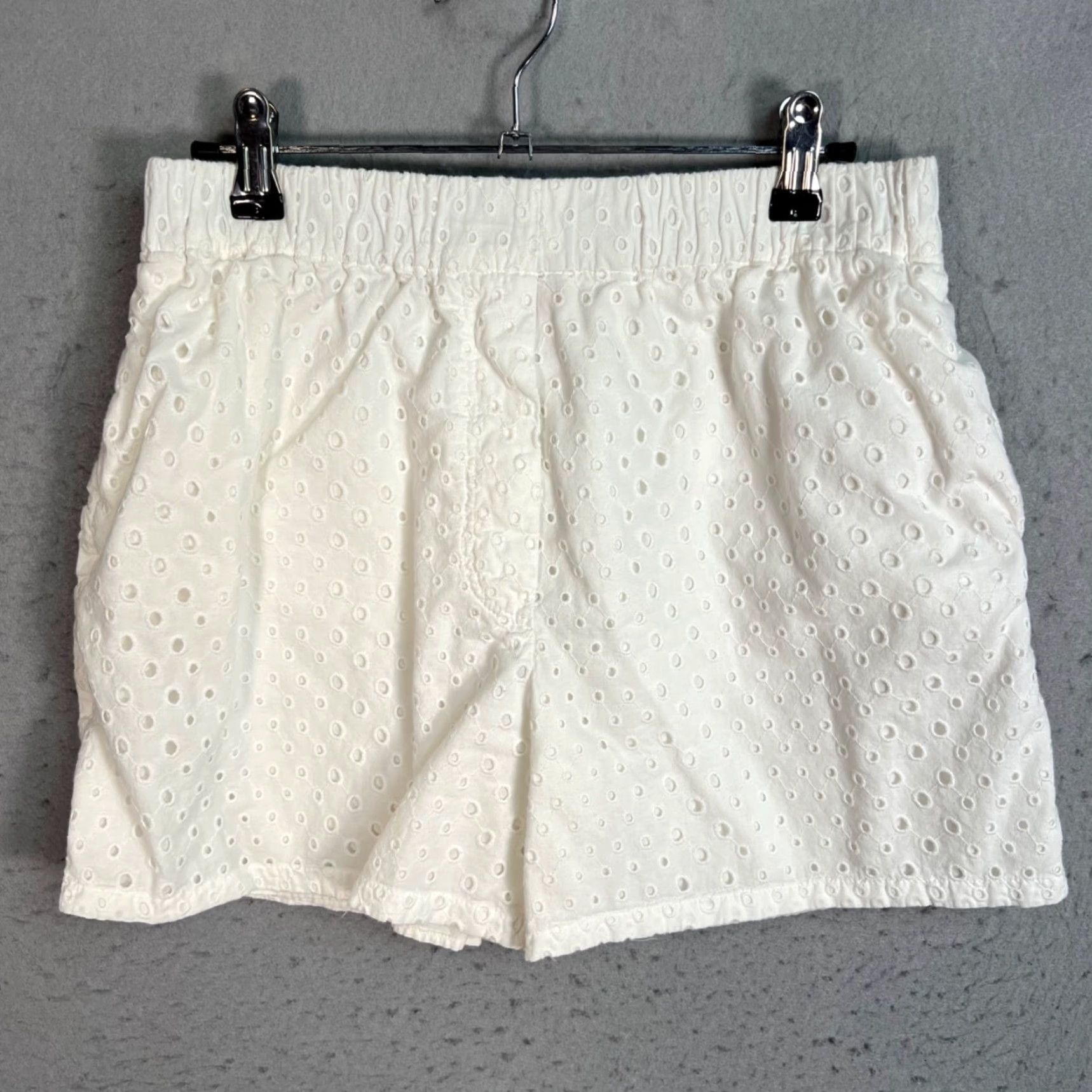 Kenzo Kenzo Paris Womens Shorts Size Medium White Eyelet Cotton Size 32" / US 10 / IT 46 - 2 Thumbnail