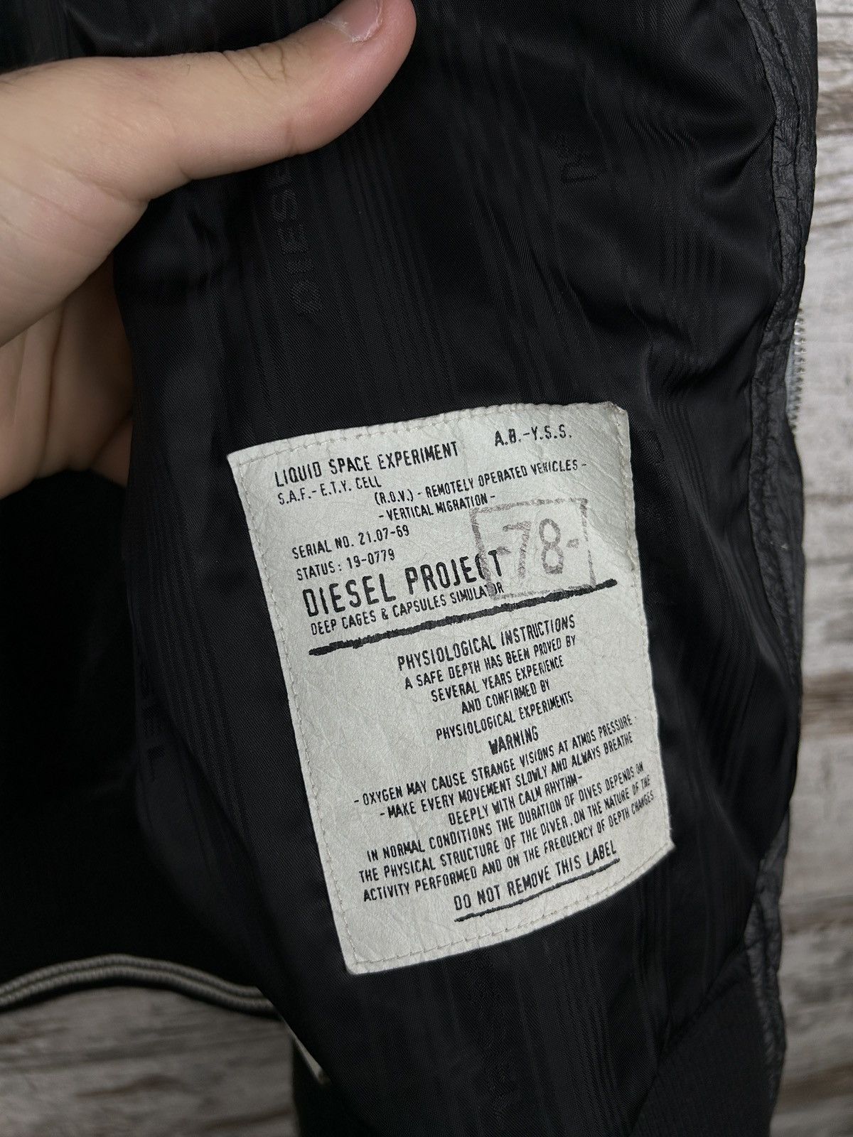 Diesel × Vintage Mens Vintage Diesel Project jacket y2k streetwear rare Size US L / EU 52-54 / 3 - 23 Thumbnail